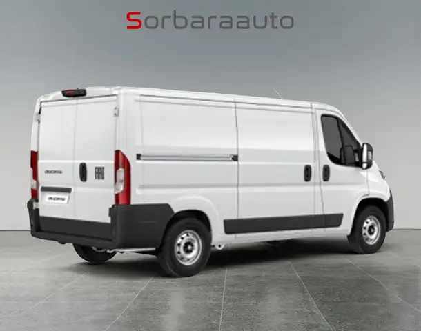 Fiat Ducato view 4