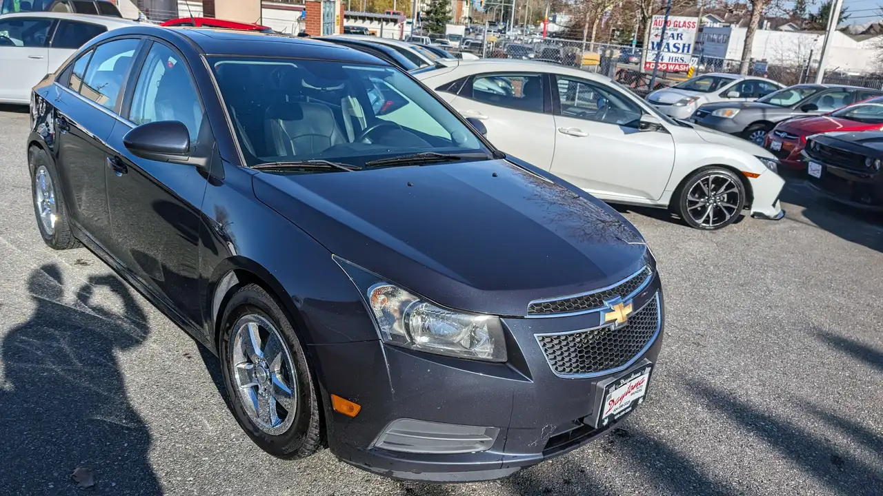 Chevrolet Cruze снимка Chevrolet Cruze