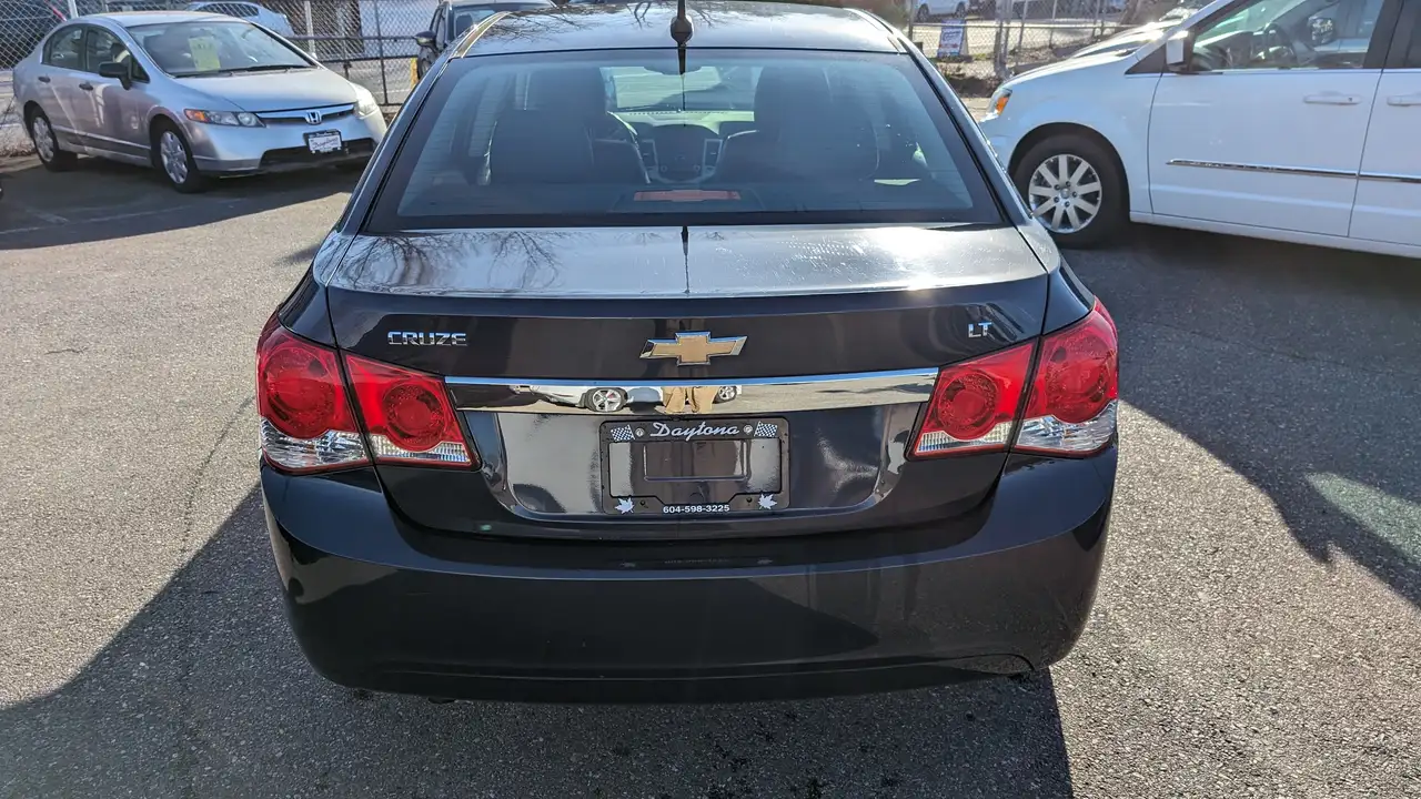 Chevrolet Cruze снимка Chevrolet Cruze