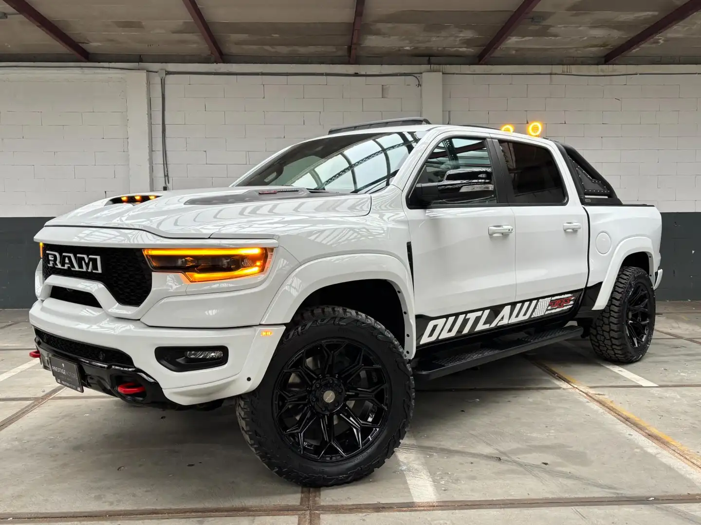 Dodge RAM 1500 TRX 712PK 6.2 V8 4x4 Hellcat OUTLAW Custom Go Wit - 1