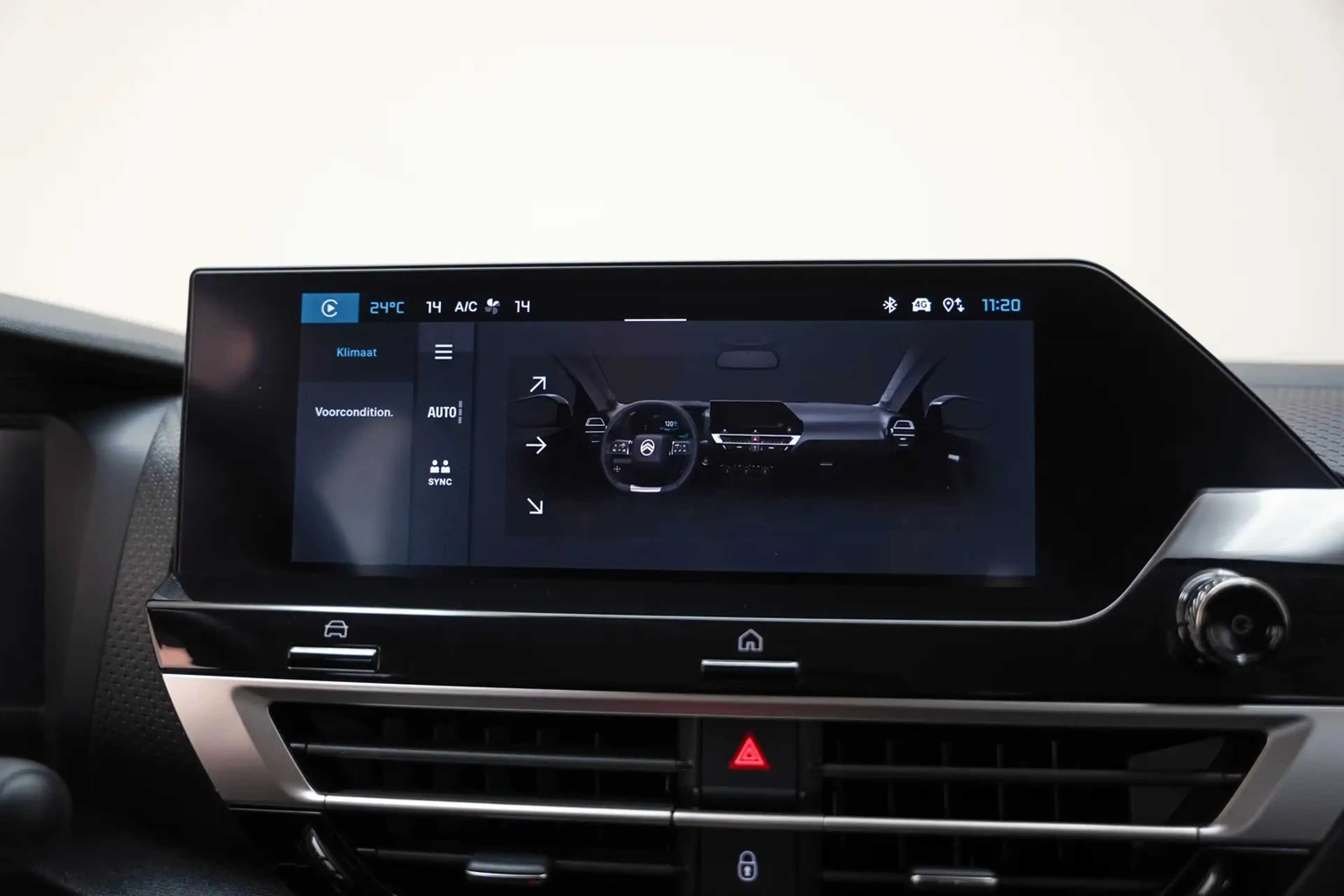 Citroen E-C4 Electric You 50kWh 3-fase [ LED Navi Camera Climate ] — photo 9