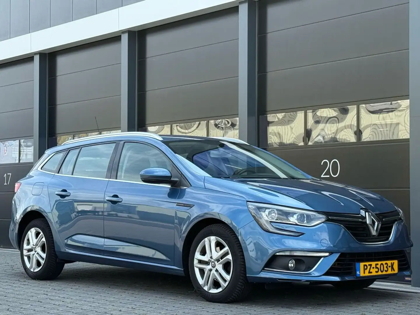 Renault Megane 1.5 dCi Eco2 Navi Clima PDC Blauw - 2
