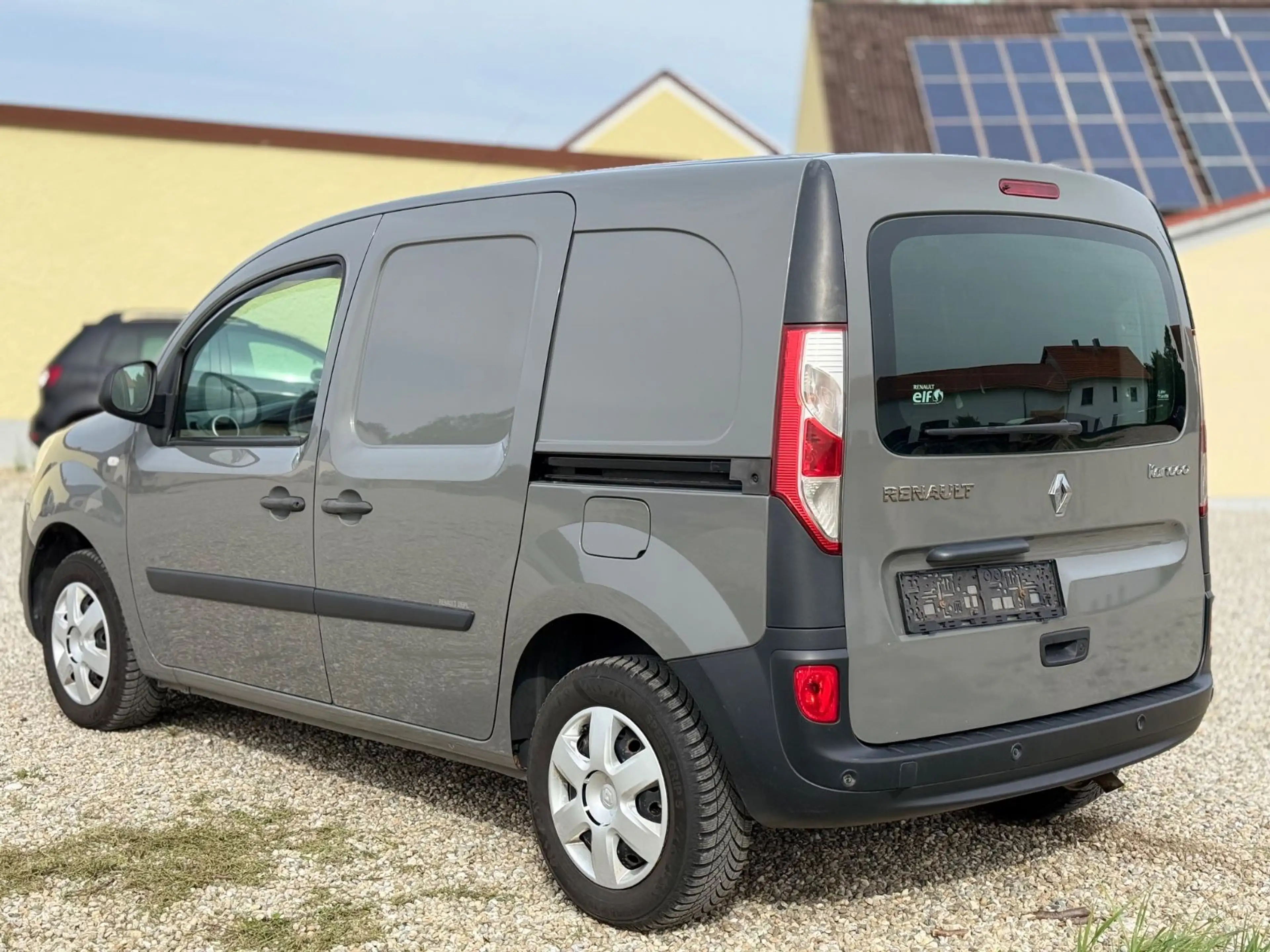 Renault Kangoo Rapid Extra 2xSchiebetür Navi Automatik — photo 6