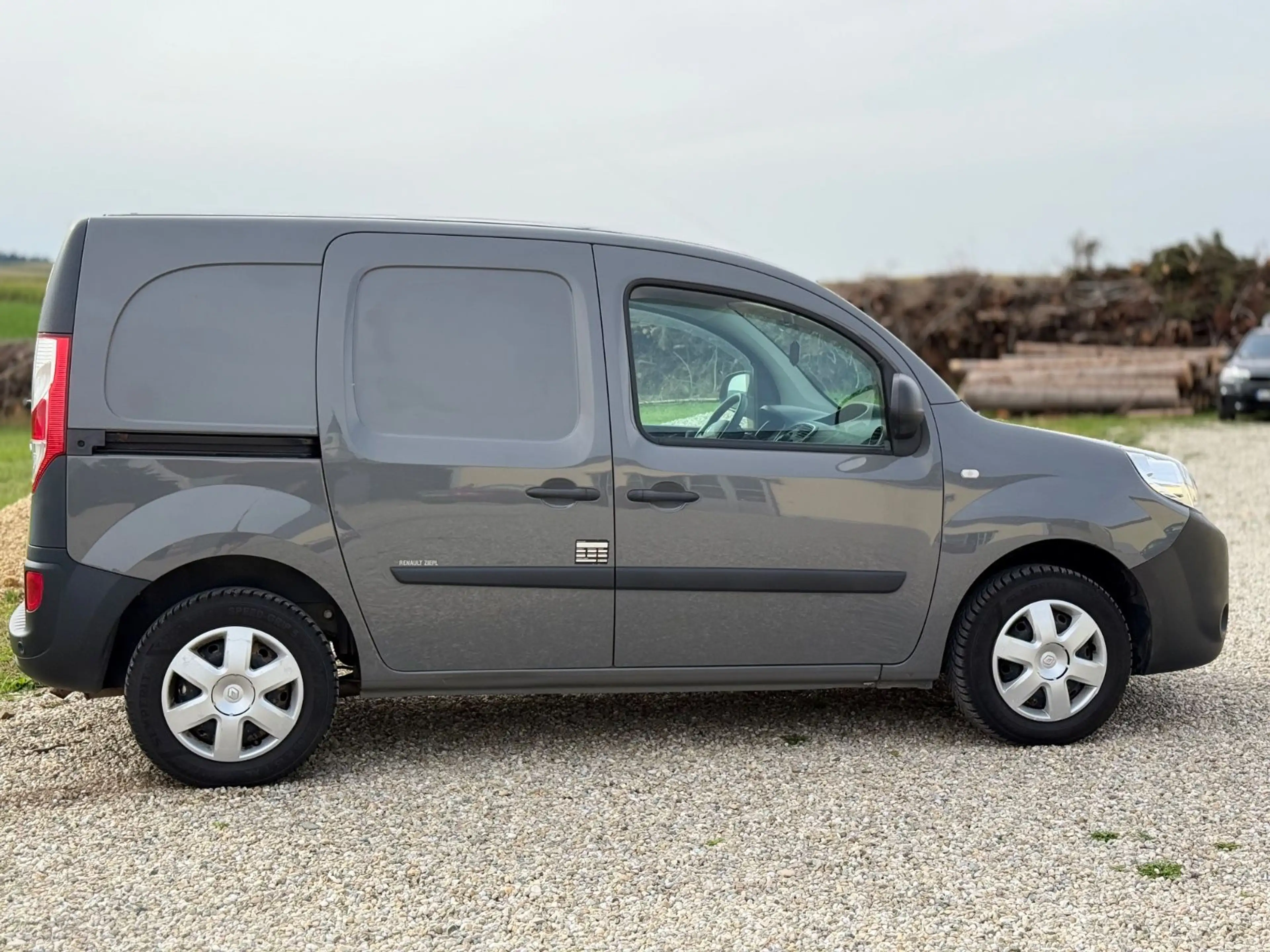 Renault Kangoo Rapid Extra 2xSchiebetür Navi Automatik — photo 5