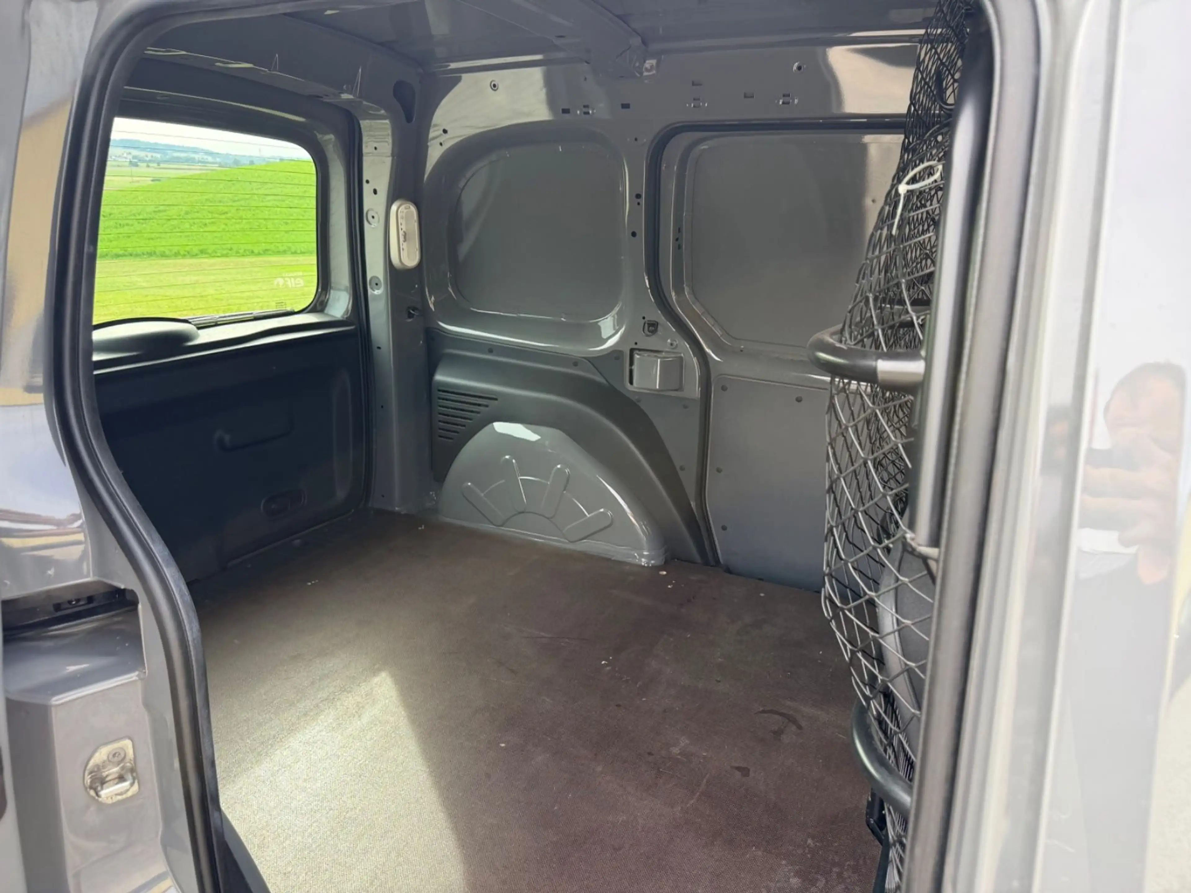 Renault Kangoo Rapid Extra 2xSchiebetür Navi Automatik — photo 10