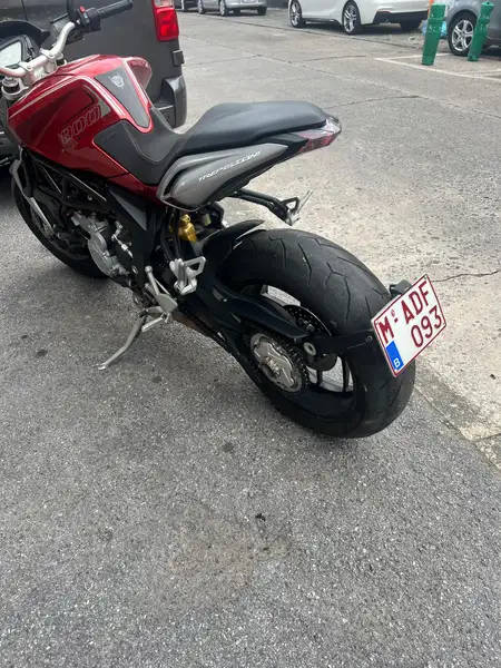 MV Agusta 800 - foto 7
