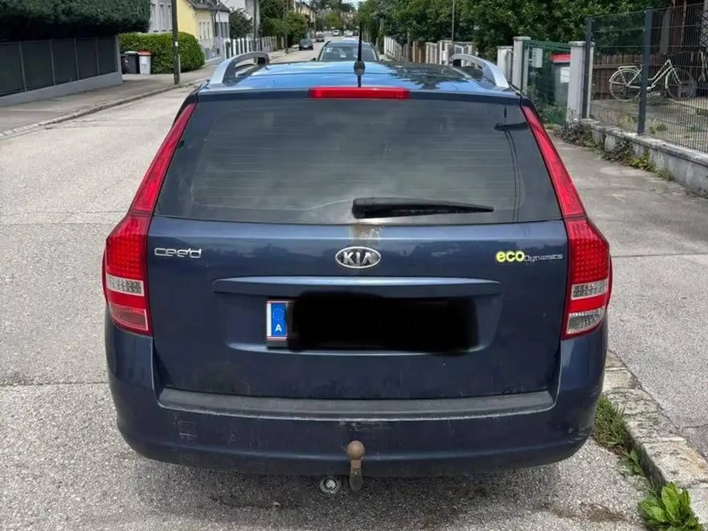 Kia Ceed SW / cee'd SW cee'd SW 1,6 kombi 116ps Blau - 2
