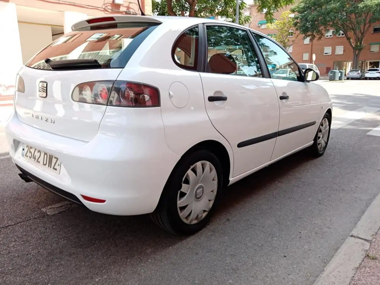 SEAT Ibiza 1.9TDi Reference Blanco - 2