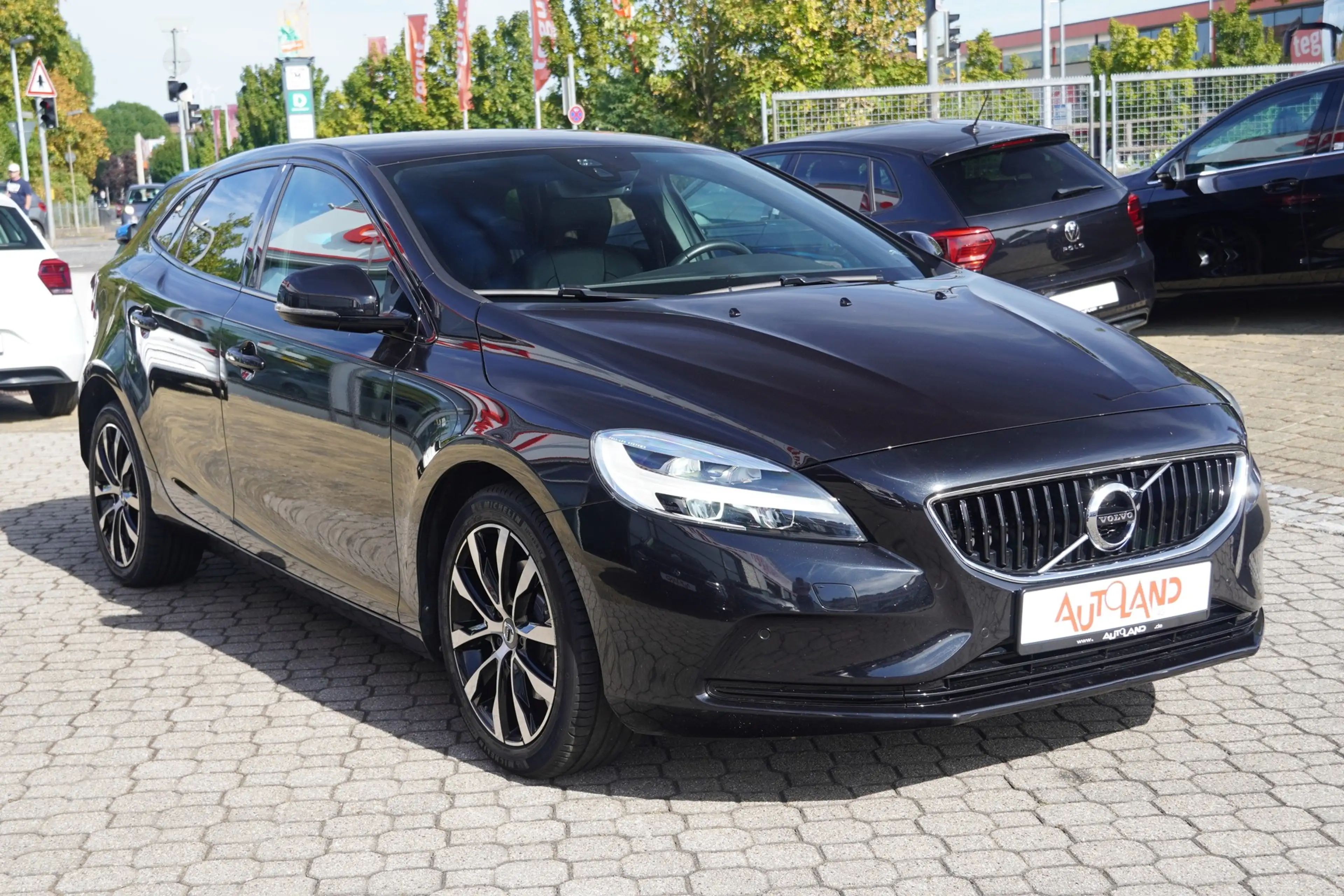 Volvo V40 2.0 Linje Svart Klimaaut. Navi LED Kamera — photo 6