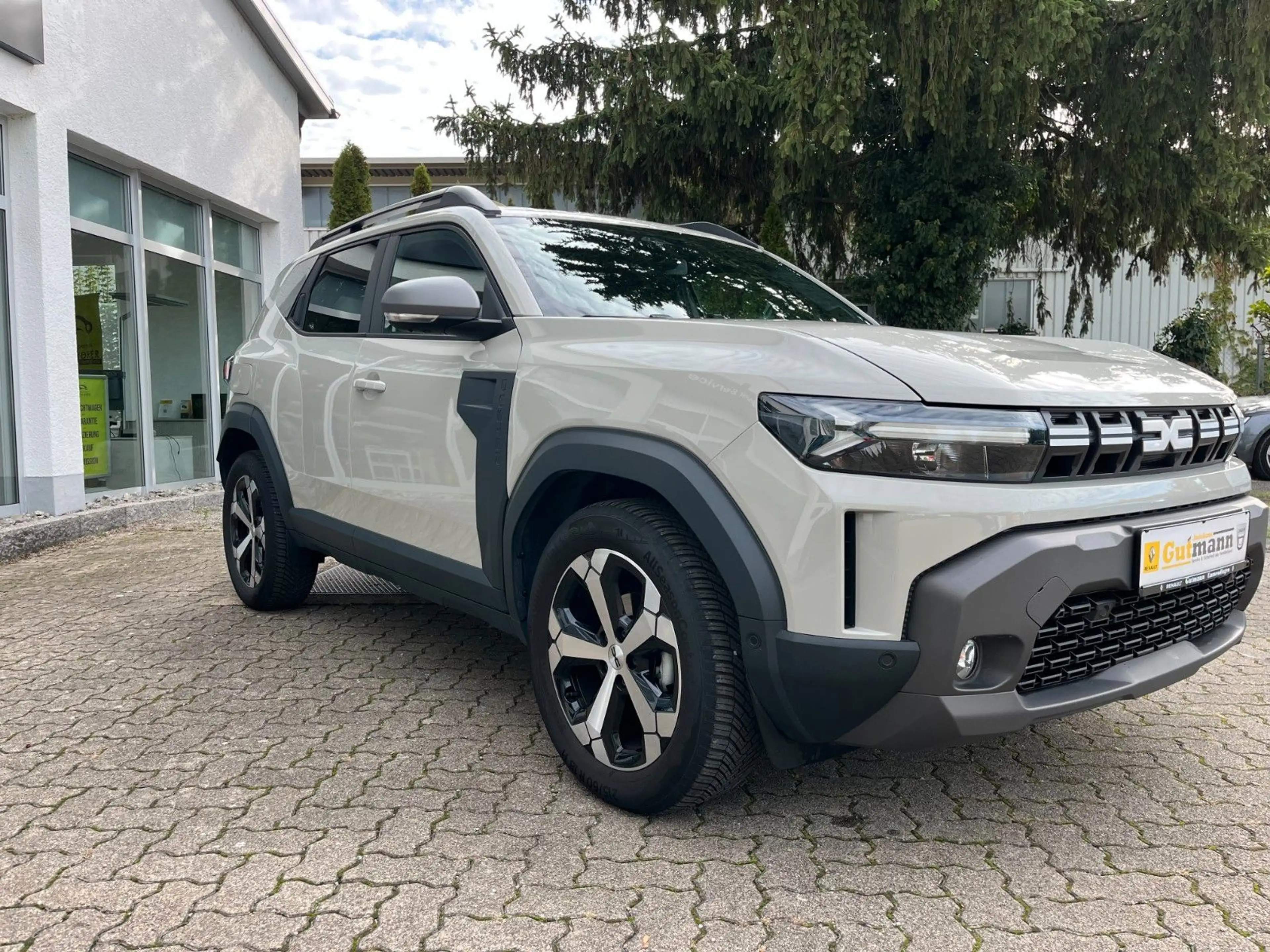 Dacia Duster III TCe 130 Journey GJR 360 Kamera — photo 2