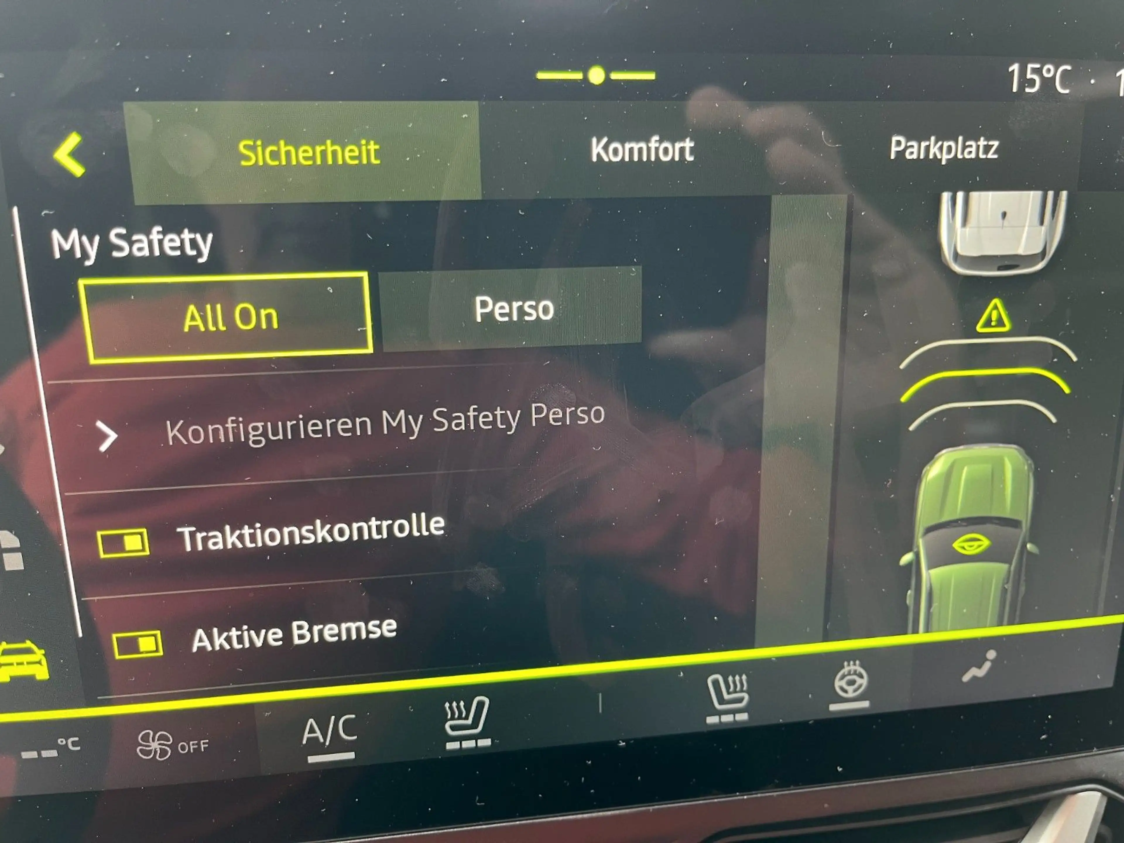 Dacia Duster III TCe 130 Journey GJR 360 Kamera — photo 13