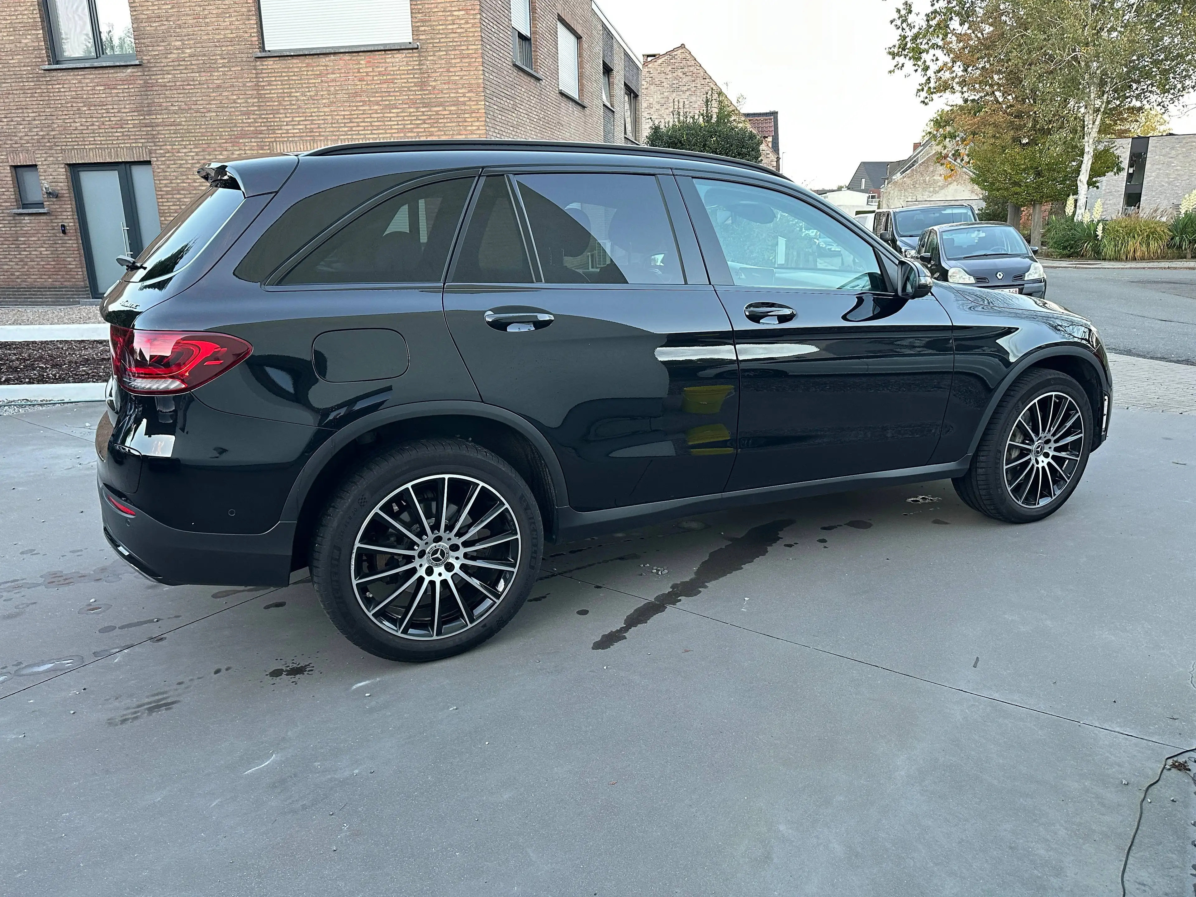 Mercedes-Benz GLC 300 GLC Coupé 300 de 4-Matic PHEV AMG line Garantie — photo 4