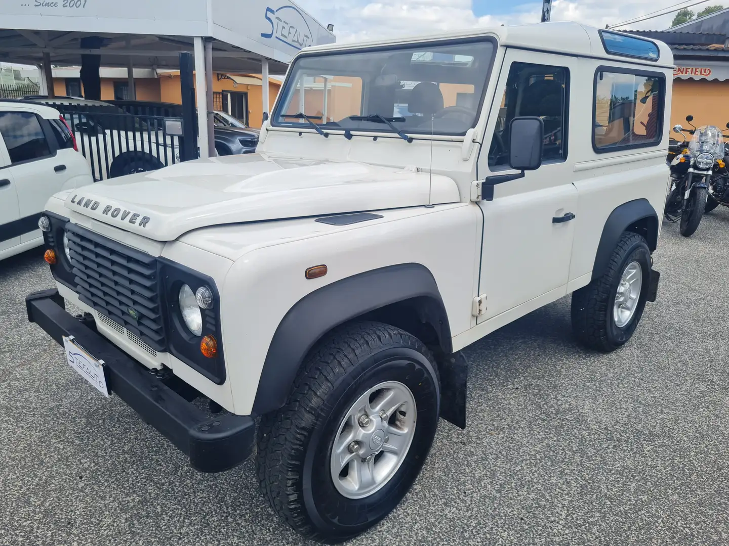 Land Rover Defender 90 2.4 td SW N1 *GANCIO TRAINO* Blanc - 2
