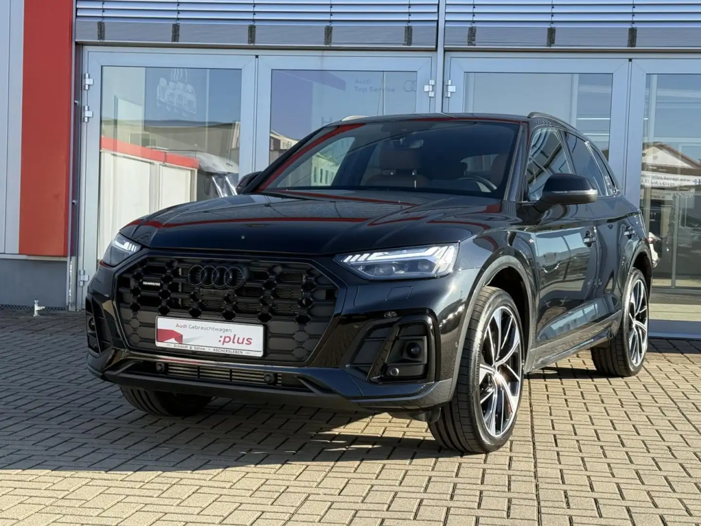 Audi Q5 55 2.0 TFSIe q S line LEDER, MATRIX, OPTIK, Klima Schwarz - 2