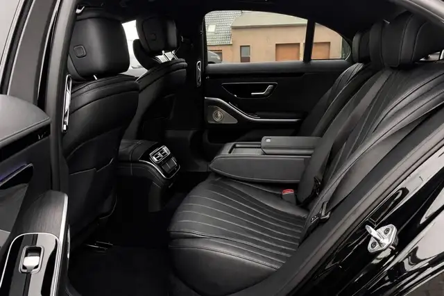 Mercedes-Benz S Class view 13
