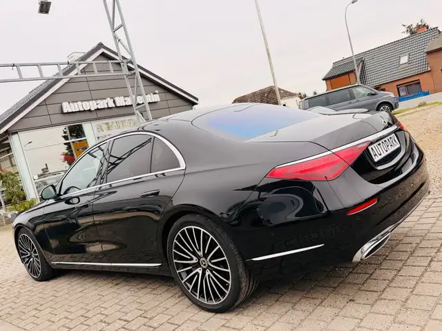Mercedes-Benz S Class view 6