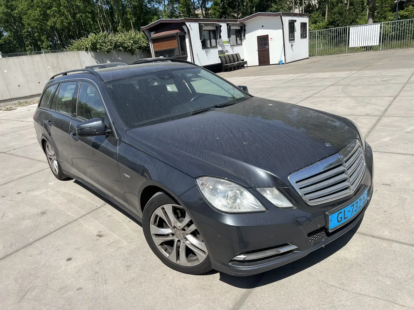 Mercedes-Benz E 220 Bns Cl. Eleg Grijs - 2