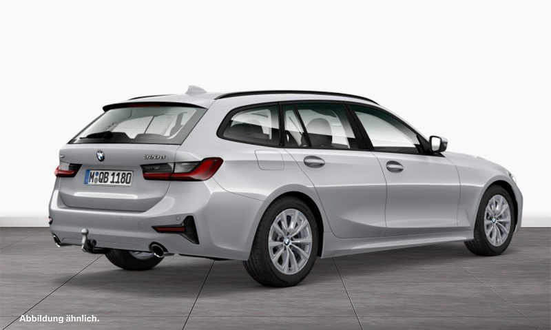 BMW 320 d xDrive Touring — photo 2