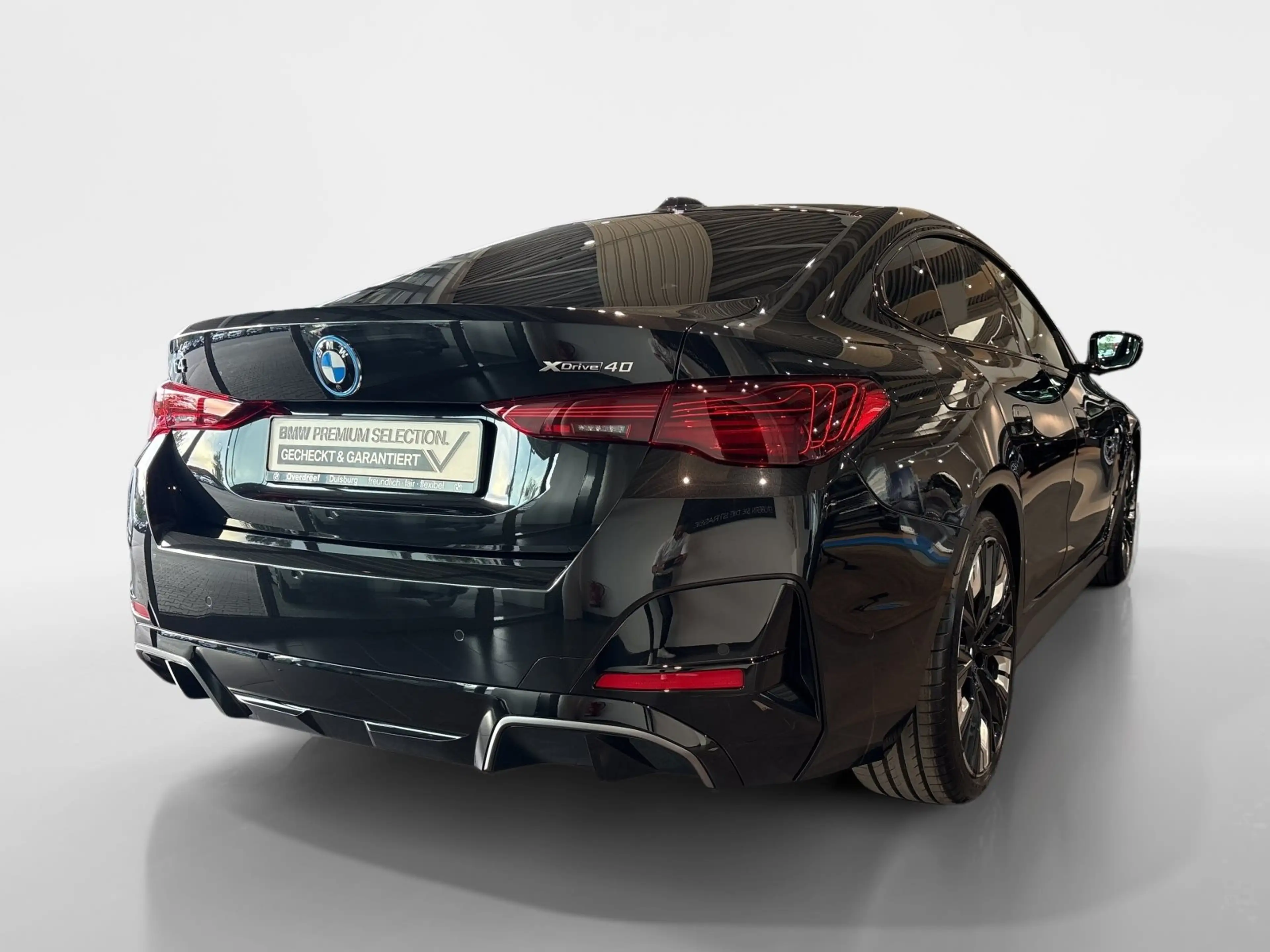BMW i4 xDrive40 — photo 5