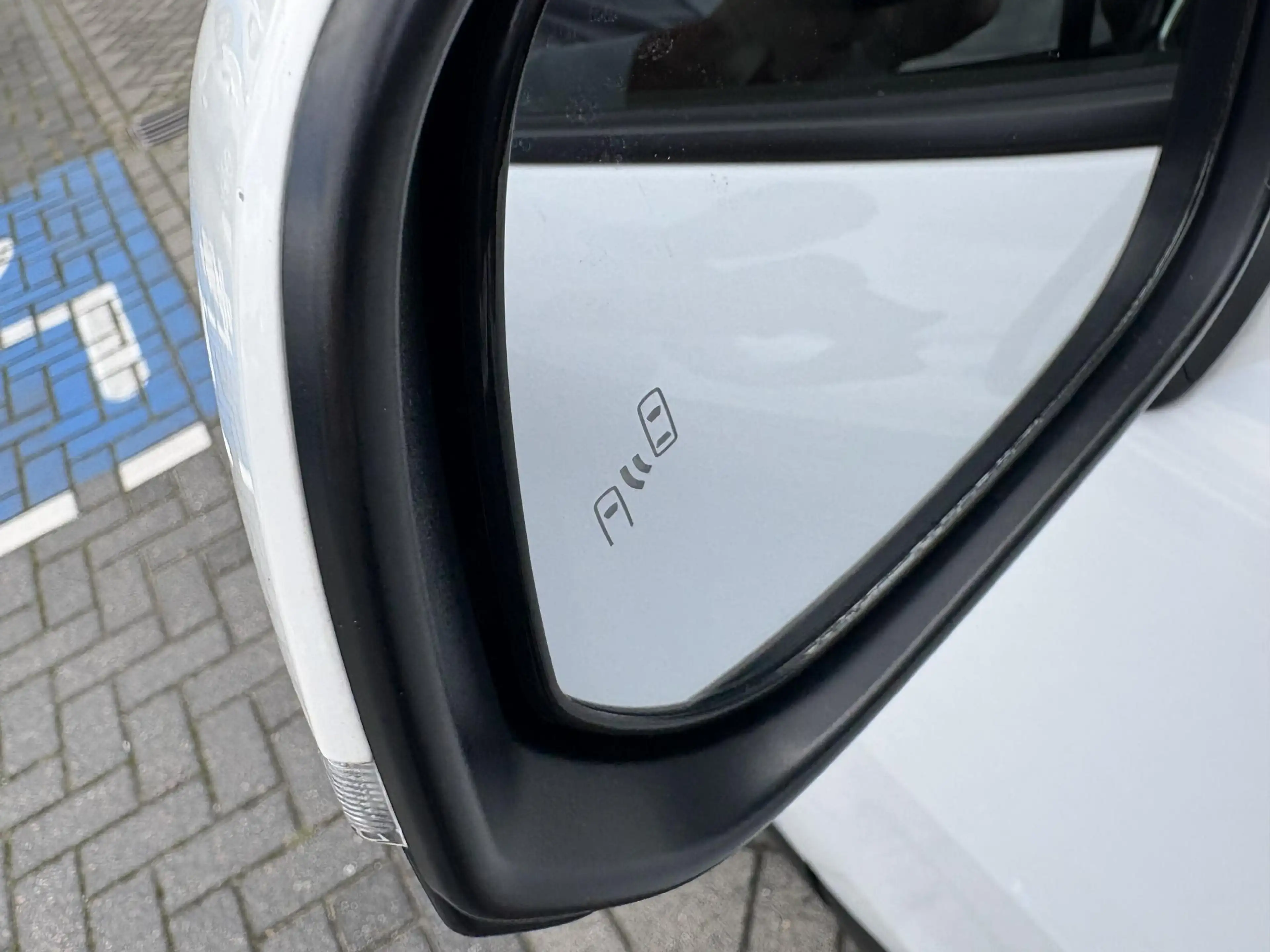 Toyota Corolla Cross 2.0 High Power Hybrid First Edition 1e EIGENAAR NL — photo 22