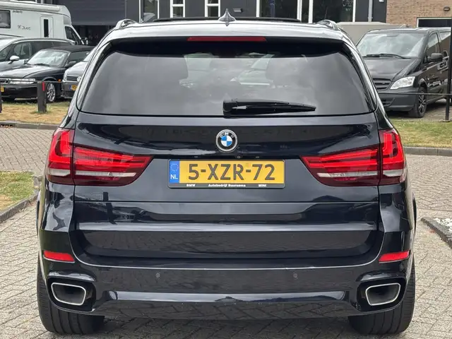 BMW X5 view 6