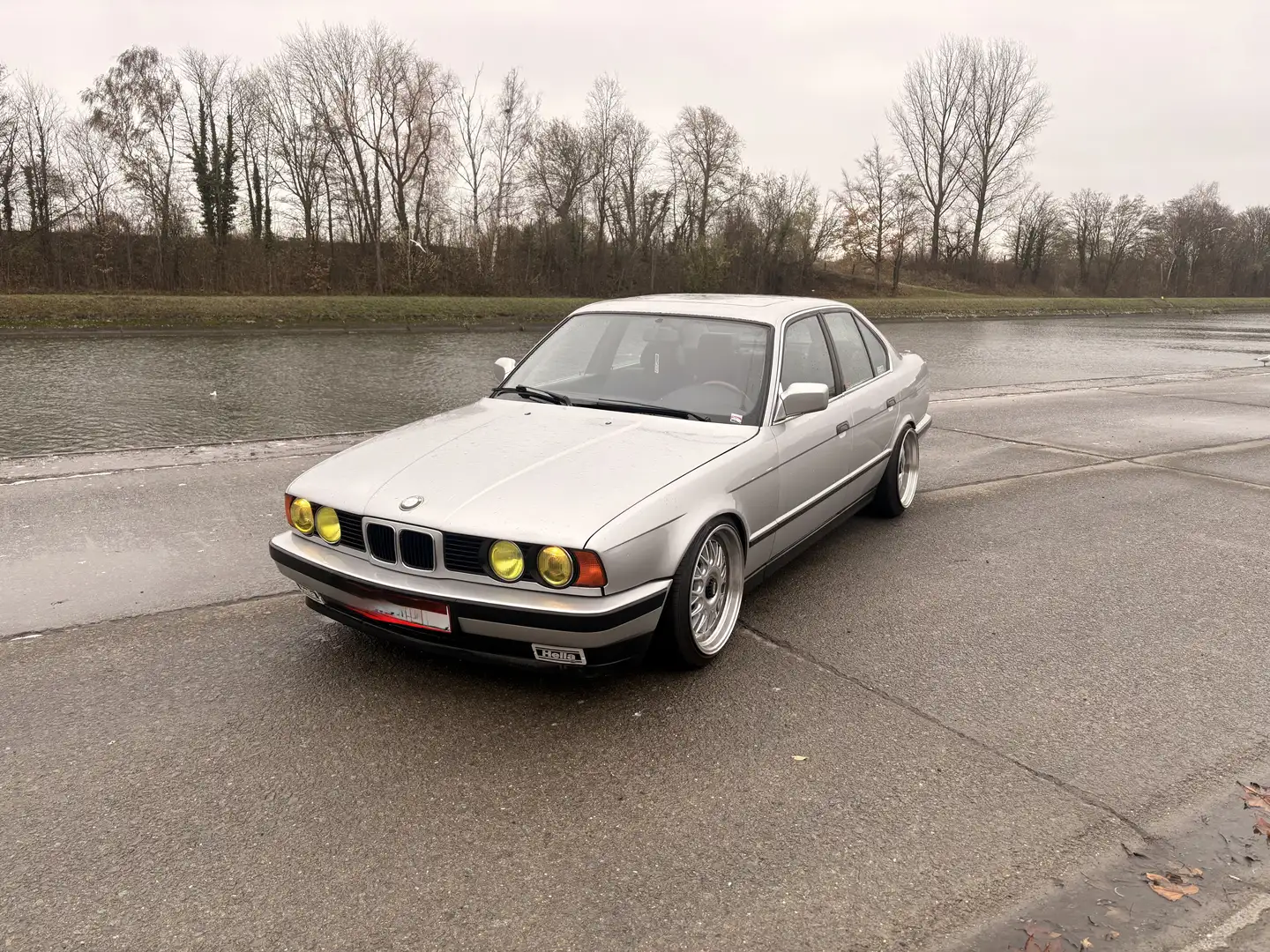 BMW 520 Bmw Serie 5 E34 Gris - 1