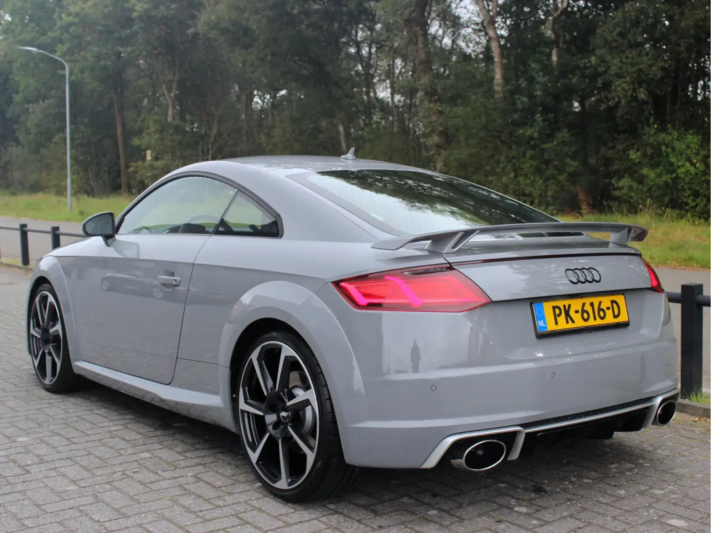 Audi TT RS 2.5 TFSI TT Quattro Nardo Grey B&O Gris - 2