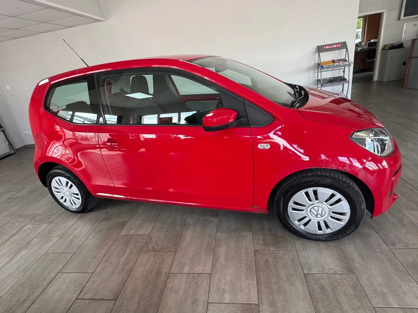 Volkswagen up! move up! HU bis 01/26 Rouge - 2