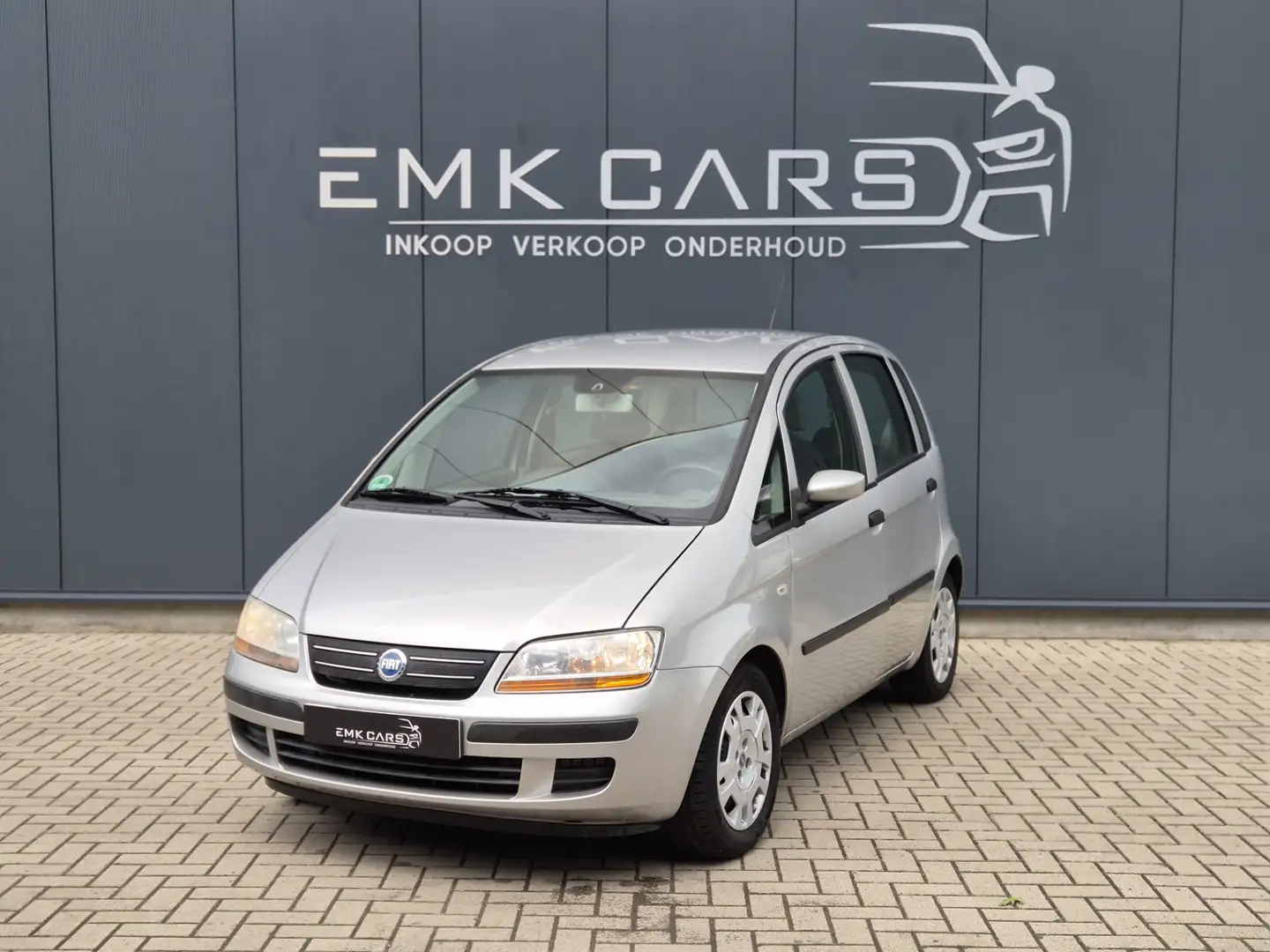 Fiat Idea 1.4-16V Dynamic Grijs - 1