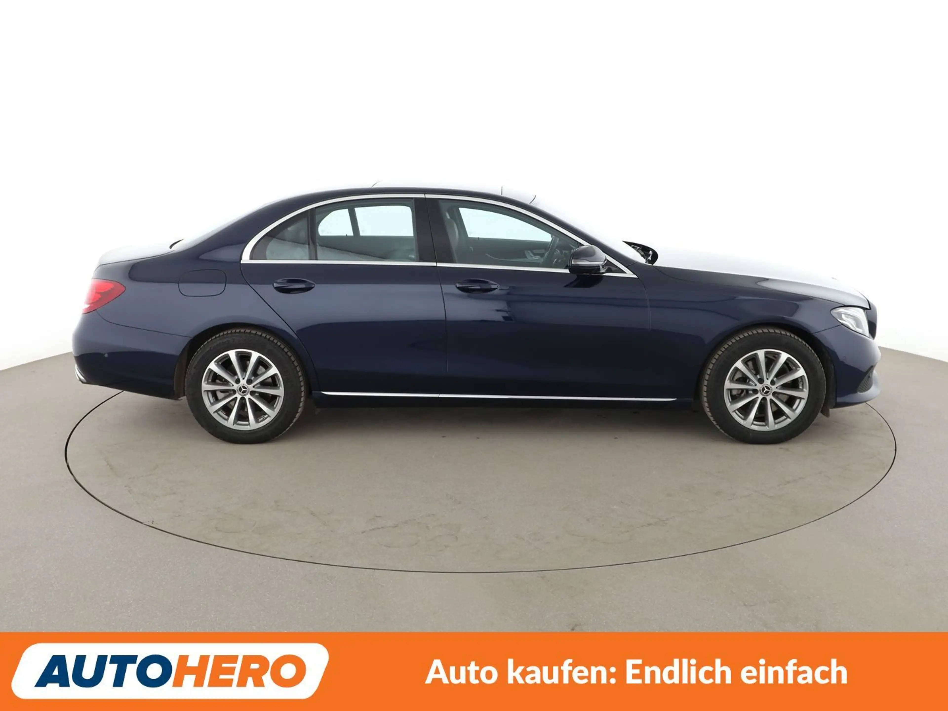 Mercedes-Benz E 250 E 250 Avantgarde Aut.*NAVI*HEAD-UP*LED*ACC*360°* — photo 7