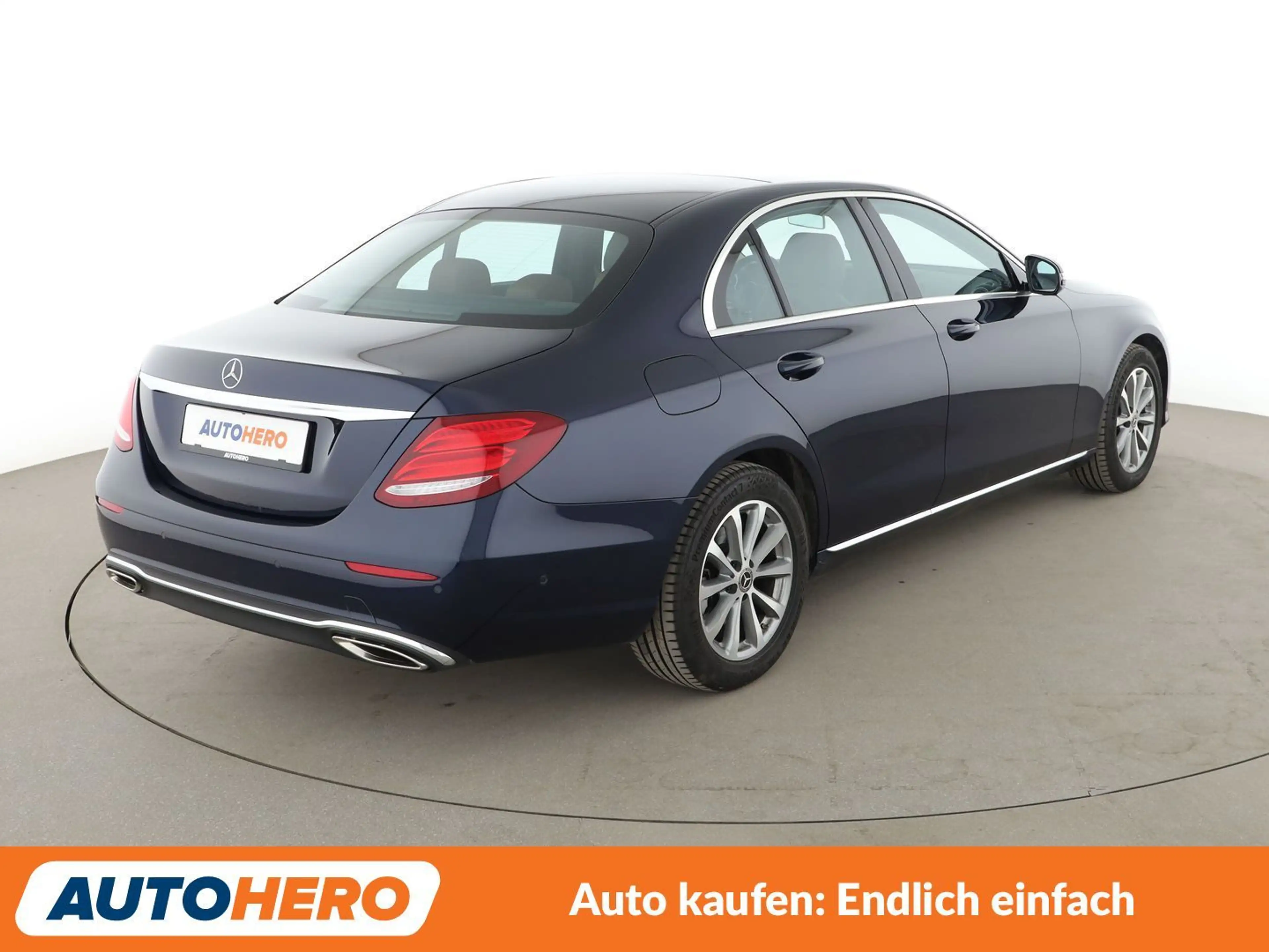 Mercedes-Benz E 250 E 250 Avantgarde Aut.*NAVI*HEAD-UP*LED*ACC*360°* — photo 6