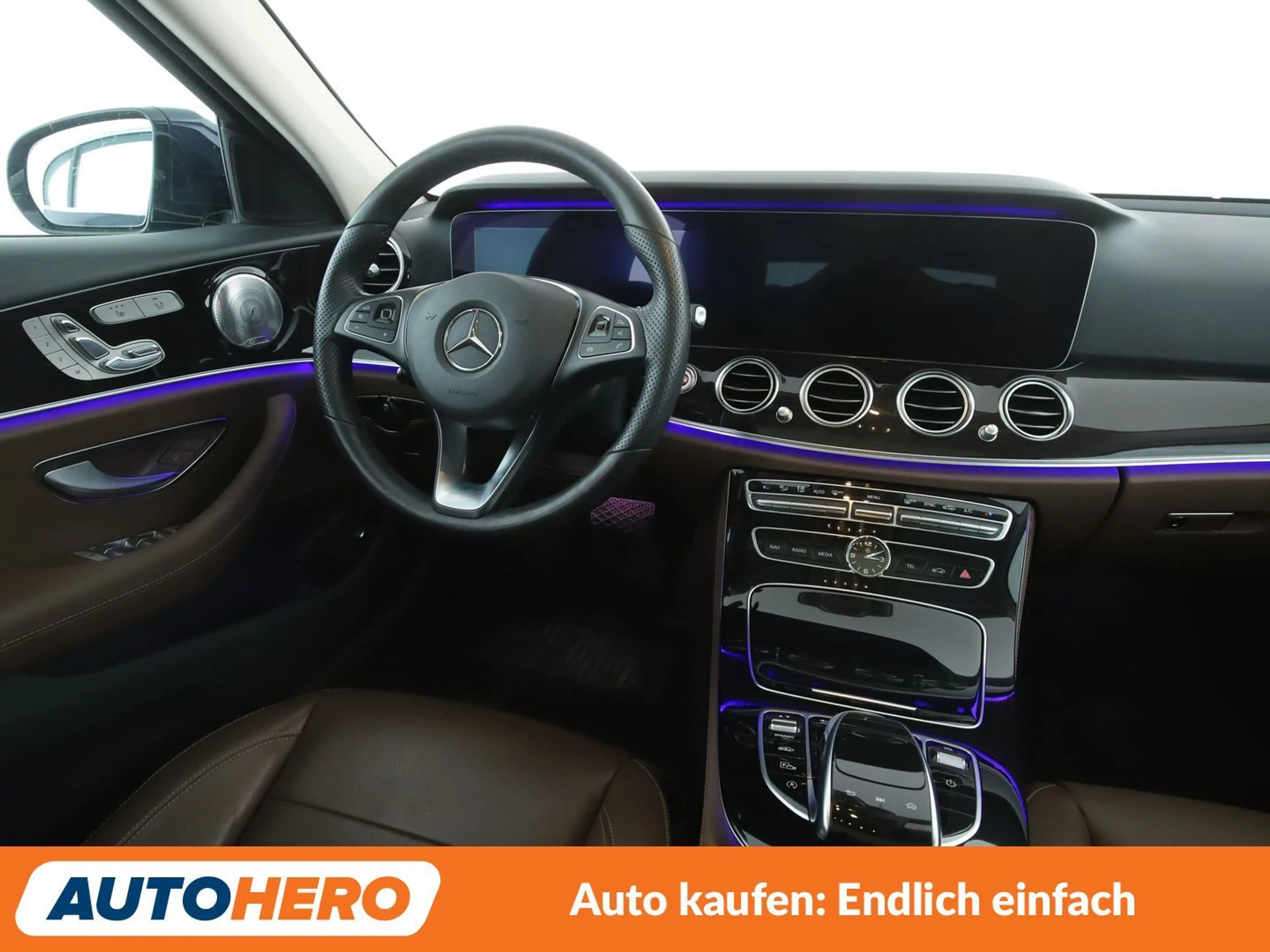 Mercedes-Benz E 250 E 250 Avantgarde Aut.*NAVI*HEAD-UP*LED*ACC*360°* — photo 13