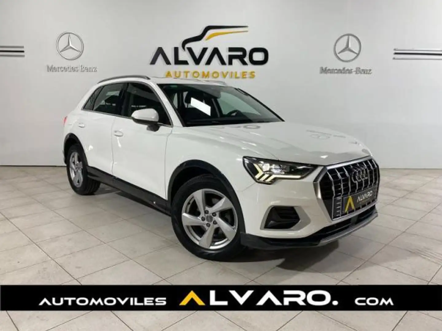 Audi Q3 2.0TDI S tronic 110kW Blanc - 1