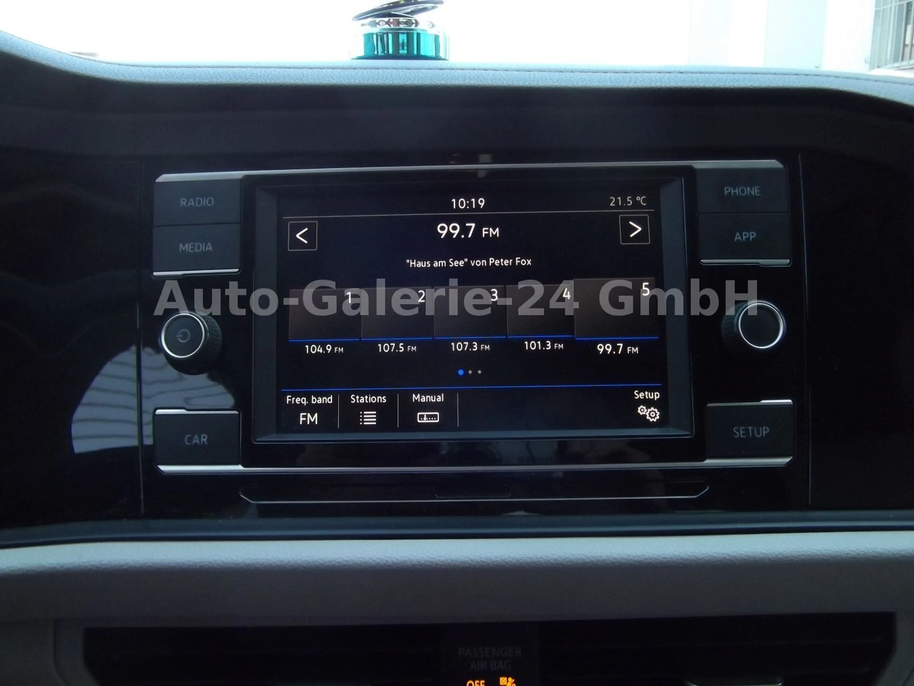 Volkswagen Jetta 1,4i R- Line Automatik wenig Km — photo 25