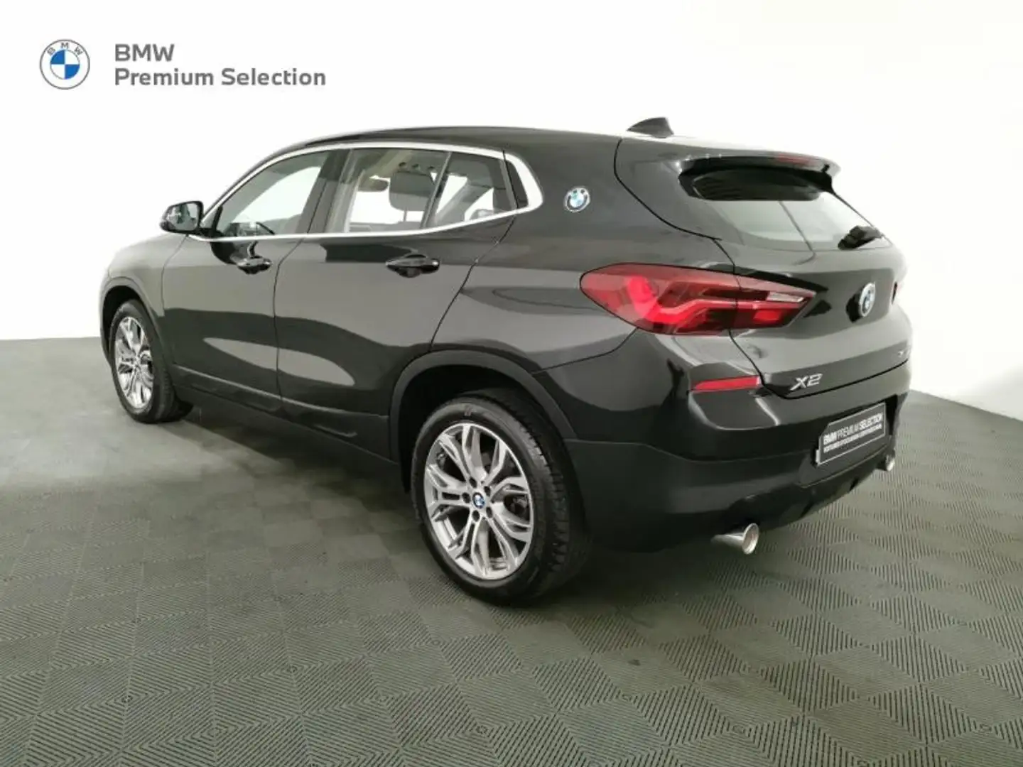 BMW X2 sDrive18dA 150ch Business Design Euro6d-T Noir - 2