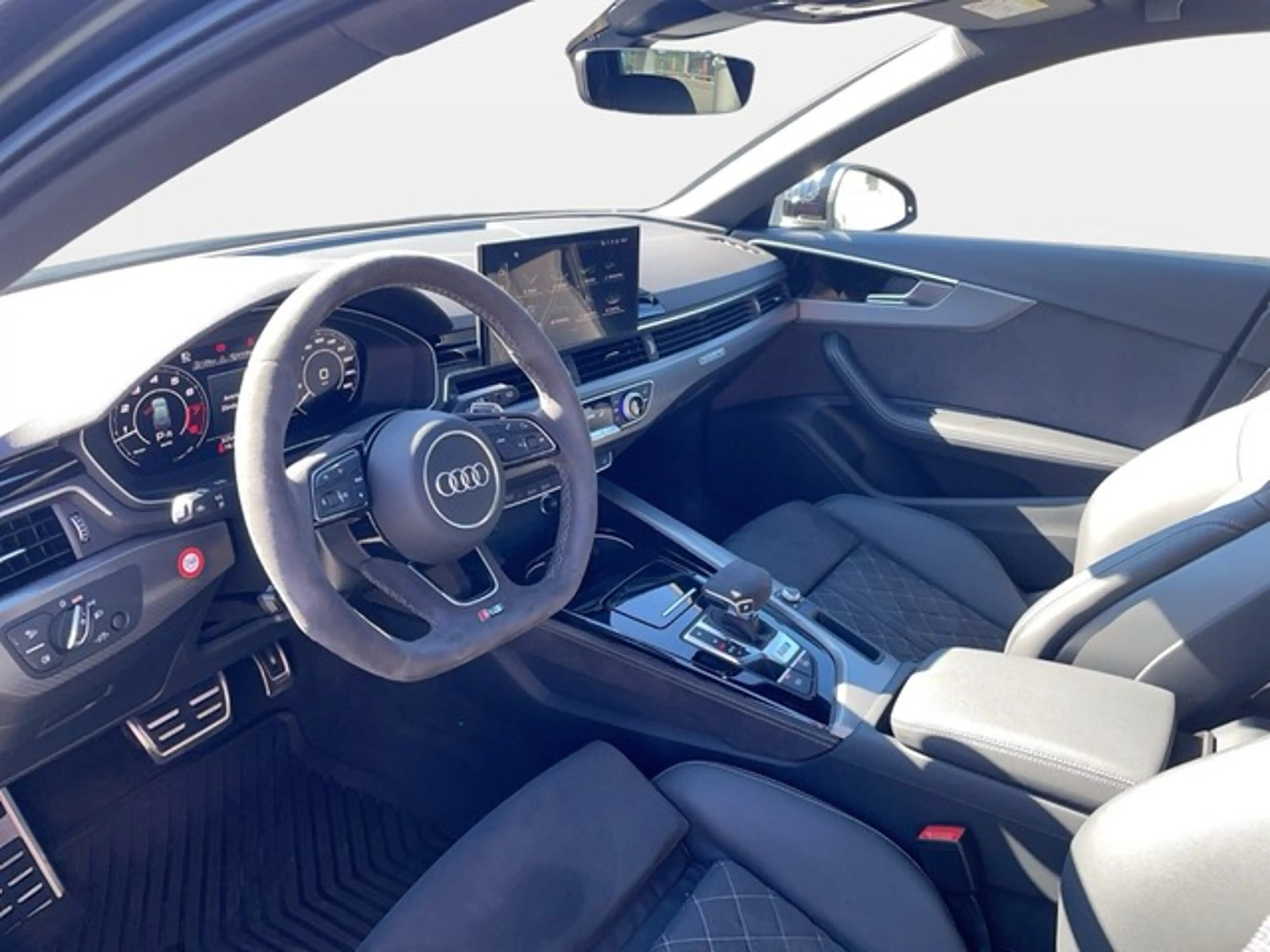 Audi RS4 RS 4 Avant 2.9 TFSI quattro Navi*Ahk*Matrix-LED — photo 10