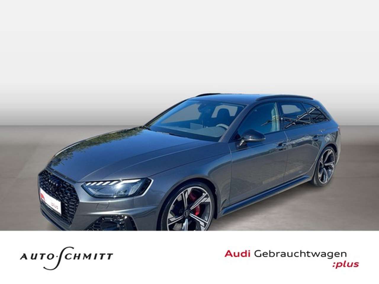 Audi RS4 2023