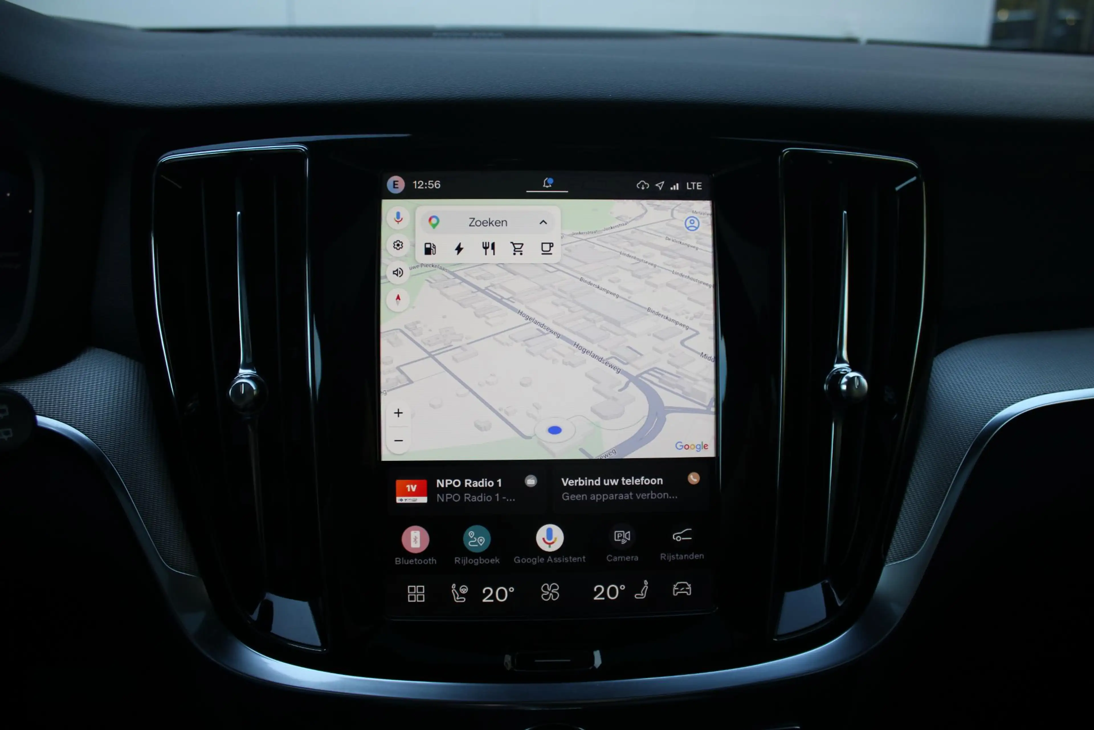 Volvo V60 T8 Plug-in hybrid AWD Ultra Dark | Panoramadak | T — photo 9
