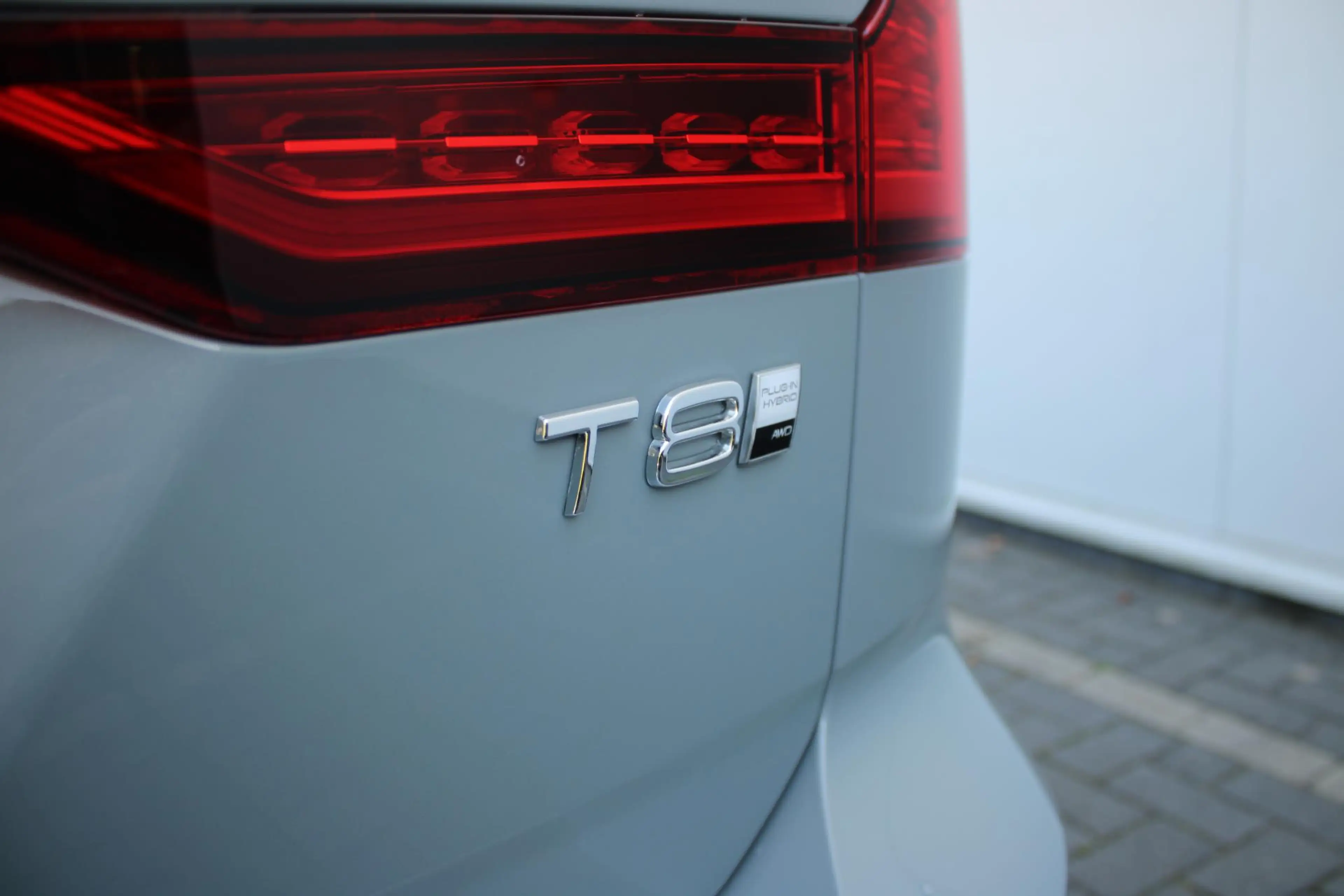 Volvo V60 T8 Plug-in hybrid AWD Ultra Dark | Panoramadak | T — photo 8