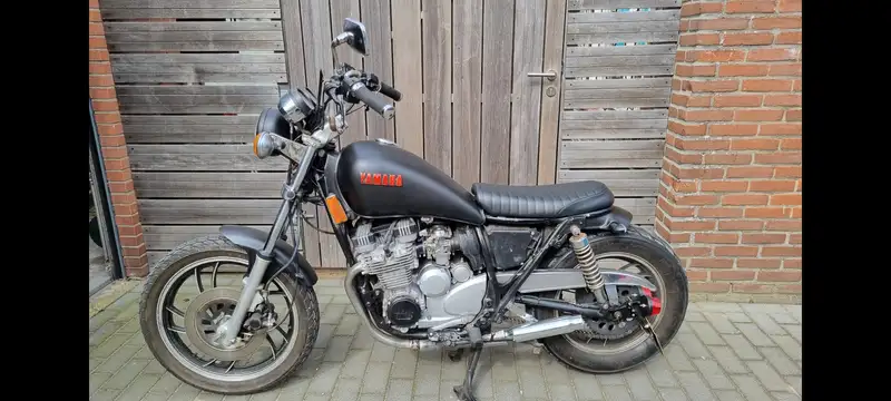 Yamaha XJ 550 - foto 5
