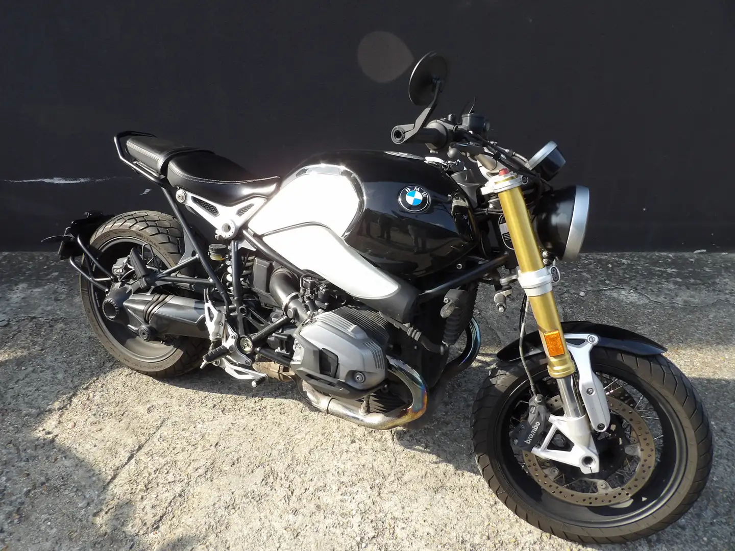 BMW R nineT Noir - 1