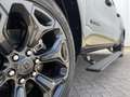 Dodge RAM 1500 pick up 4x4 Crew Cab Limited Black Pack Zwart - thumbnail 32