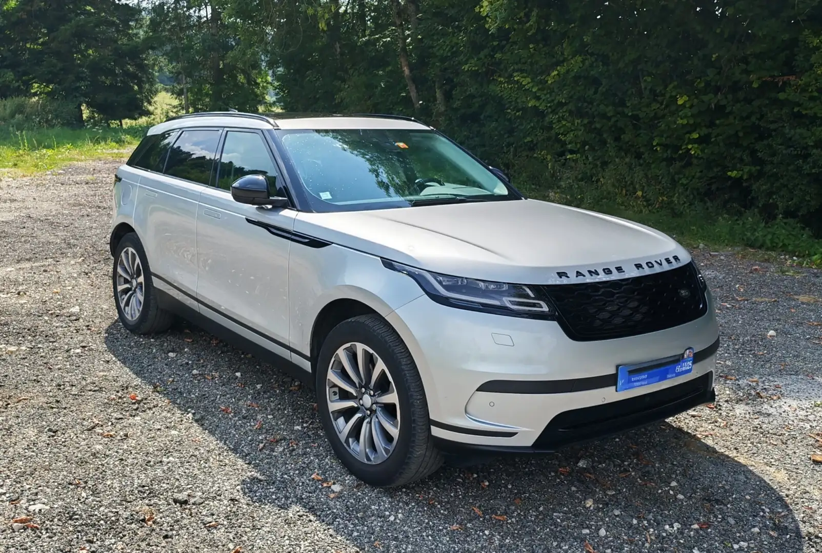 Land Rover Range Rover Velar 2.0L D240 S Velar Argent - 1