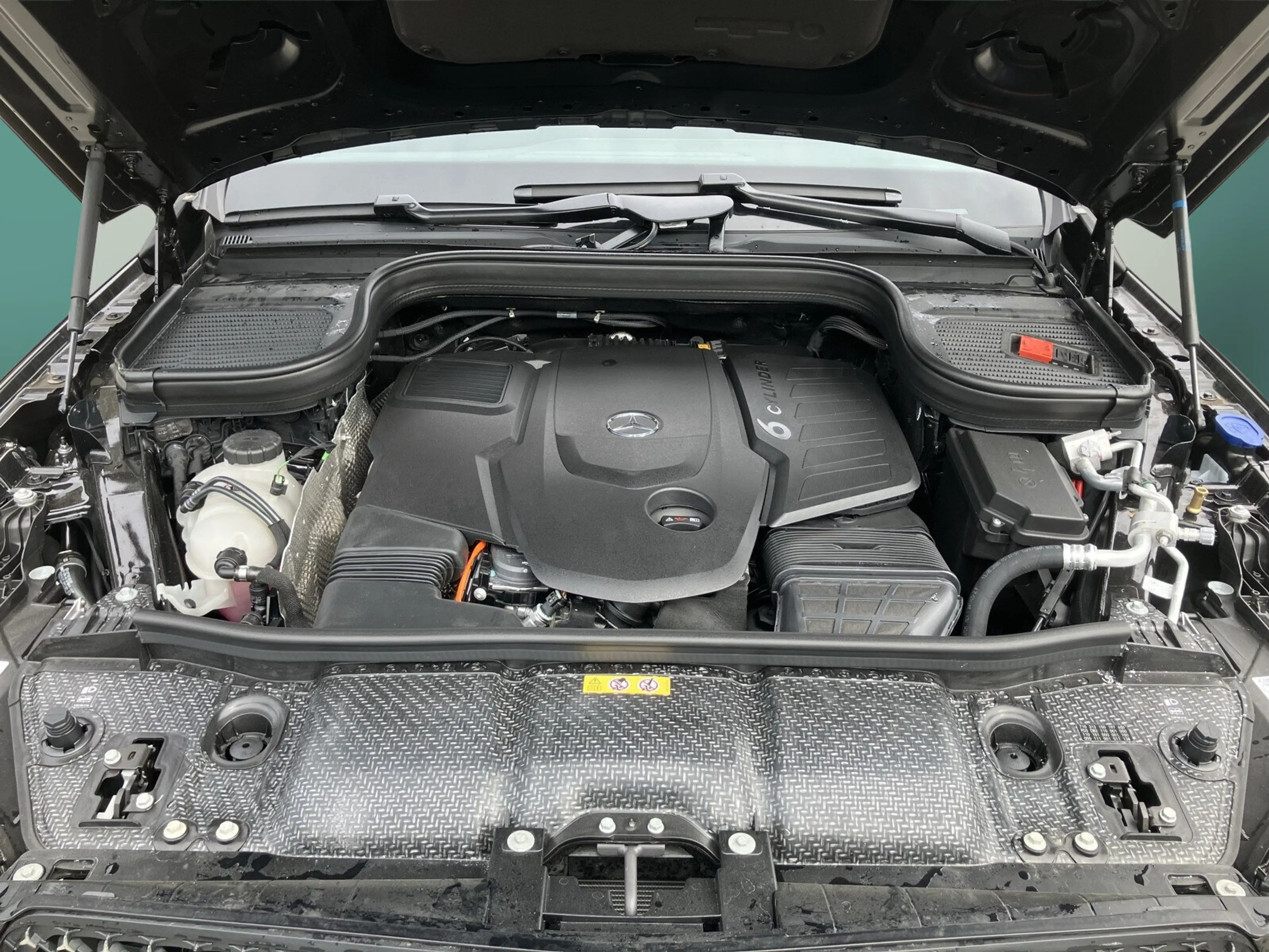 Mercedes-Benz GLE 450 GLE 450 d 4MATIC Coupé AMG+NIGHT+PANO+AHK+KEYLESS — photo 13