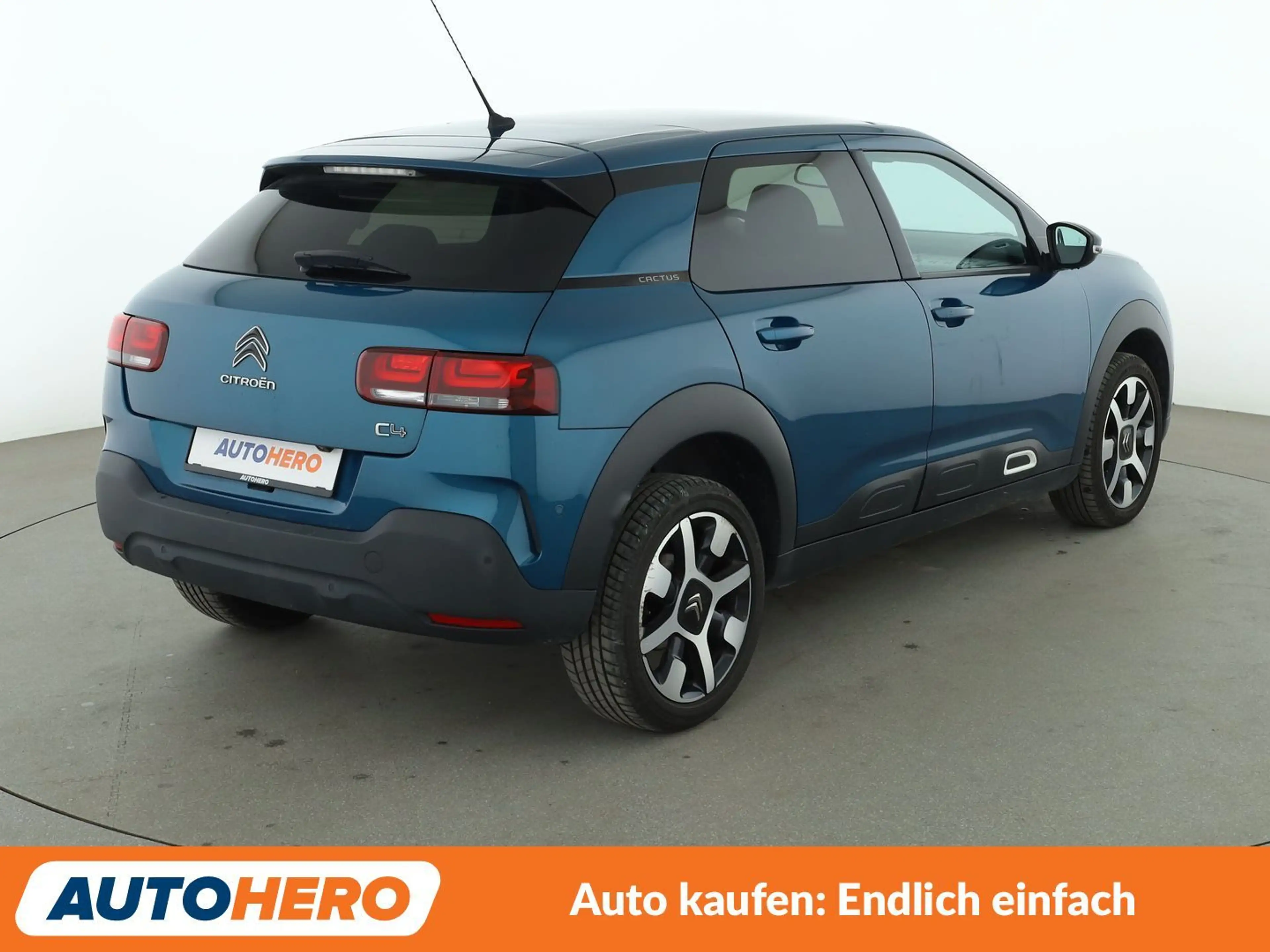 Citroen C4 Cactus 1.2 PureTech Shine *NAVI*CAM*TEMPO*ALU*KLIMA* — photo 6