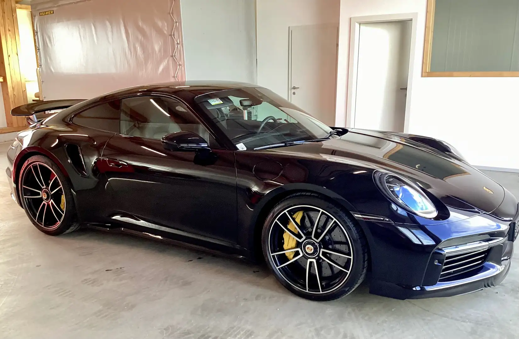 Porsche 911 Turbo S PDLS+ Sitzlüftung Bose Surround View Schwarz - 1