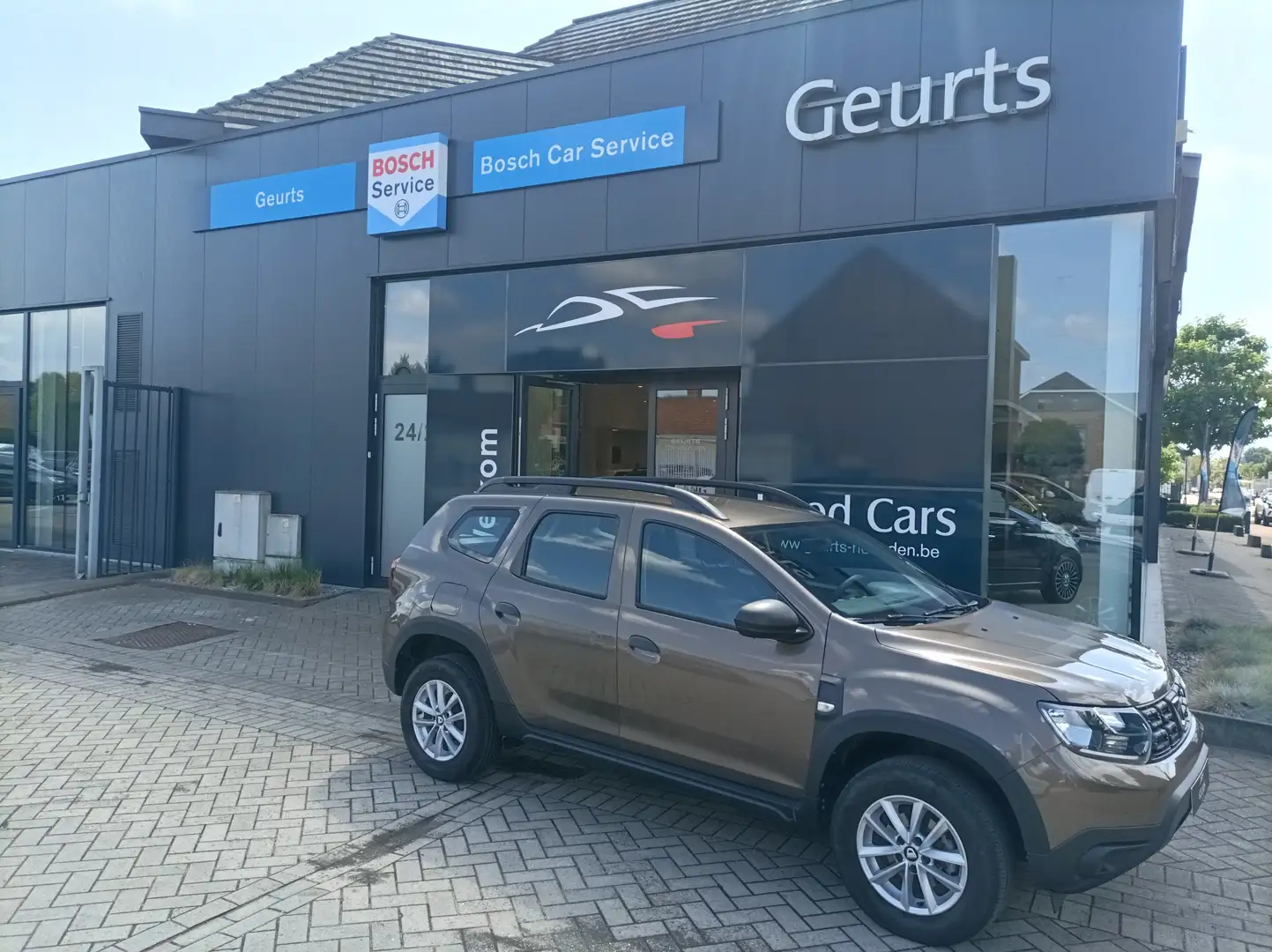 Dacia Duster Duster TCe 90 2WD Comfort Brun - 1