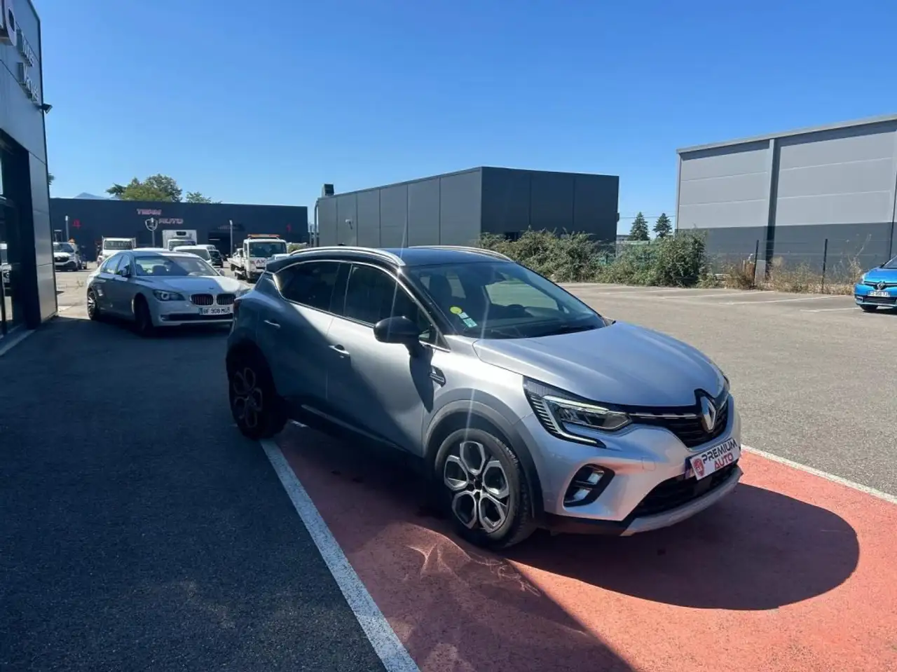 Renault Captur — photo 4