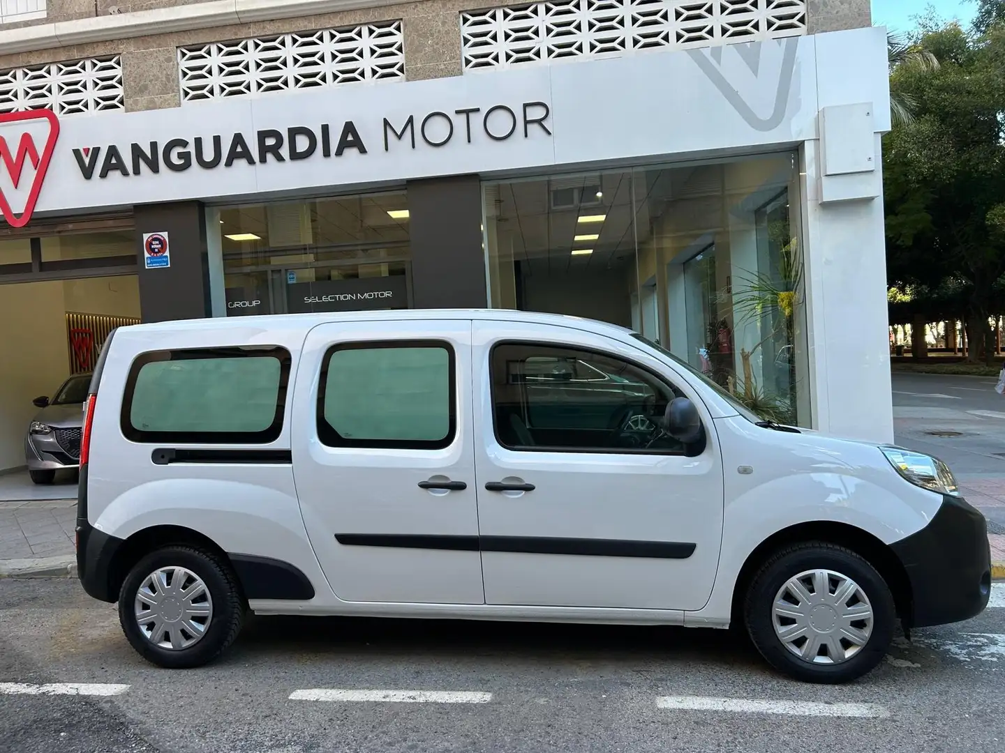Renault Kangoo Fg. Maxi 1.5Blue dCi 70kW 5pl. Weiß - 1