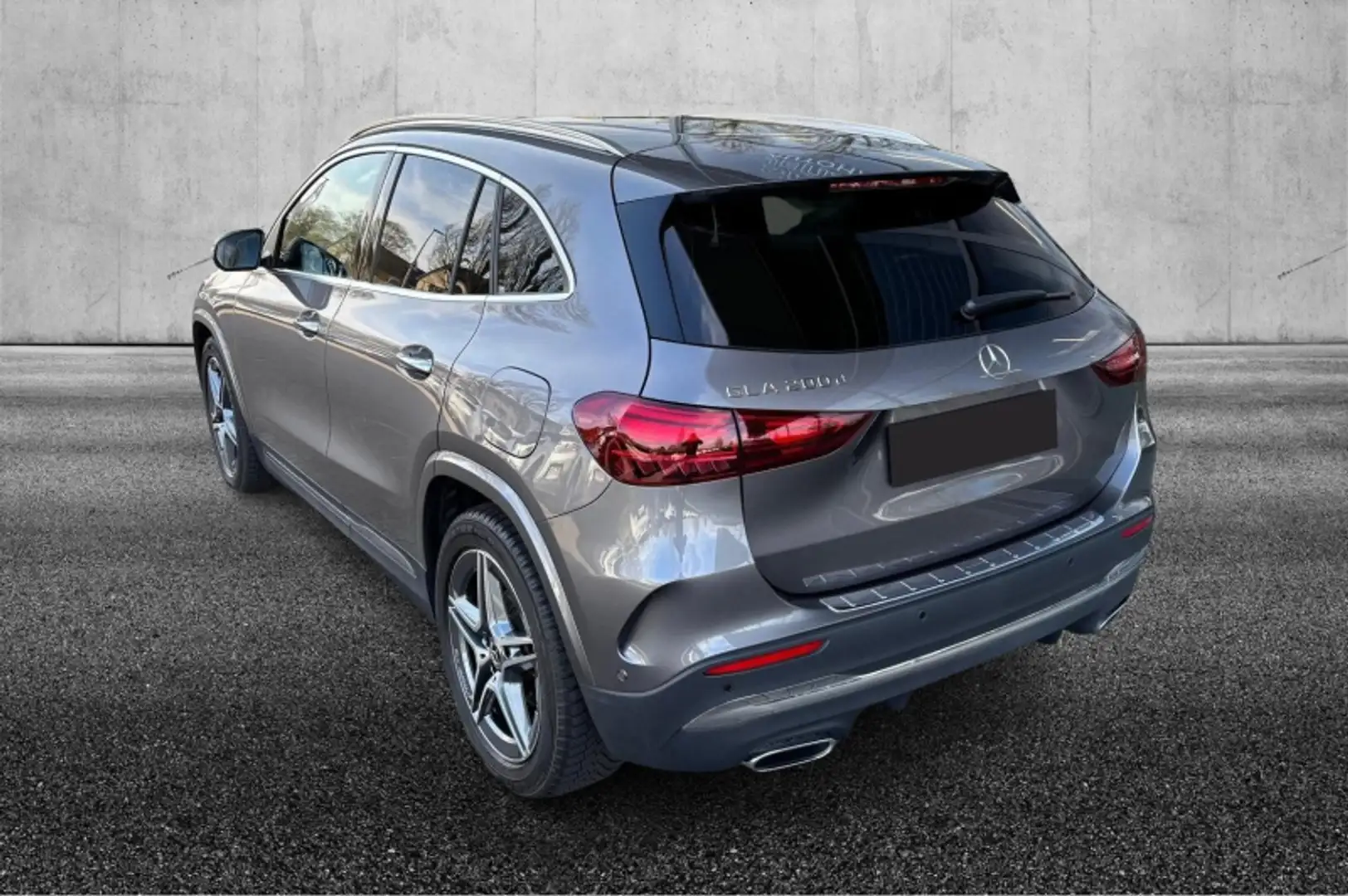 Mercedes-Benz GLA 200 200 d Automatic AMG Line Advanced Plus Grigio - 2